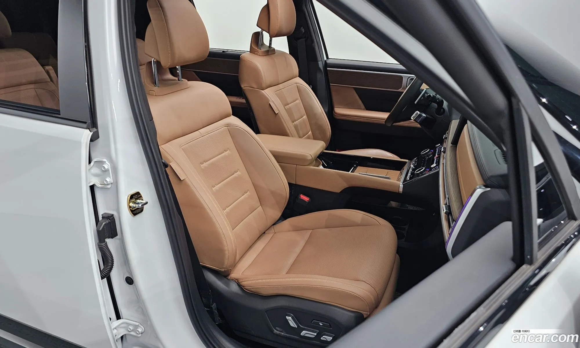 Hyundai Santa Fe 2024 — 18