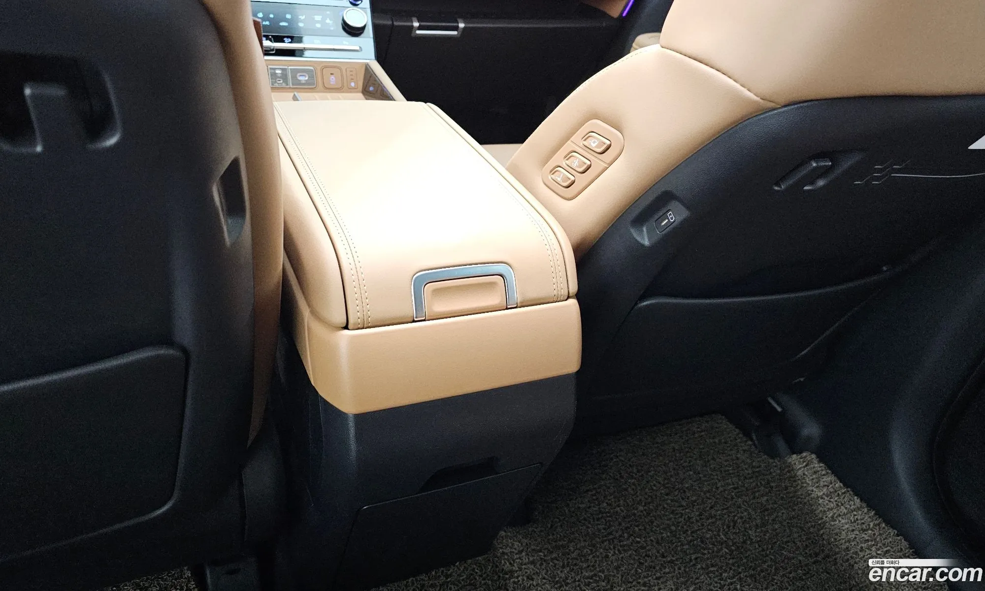 Hyundai Santa Fe 2024 — 11