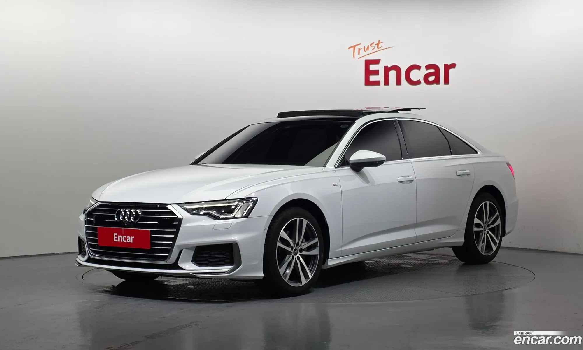 Audi A6 2022 WAUZZZF24NN035240 — 11