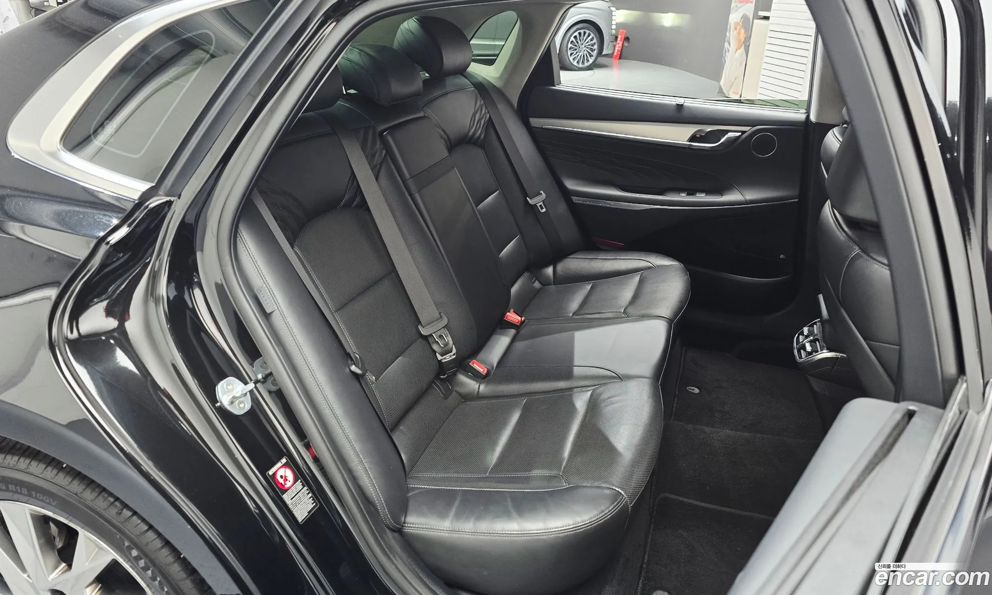 Hyundai Grandeur IG Hybrid 2020 — 18