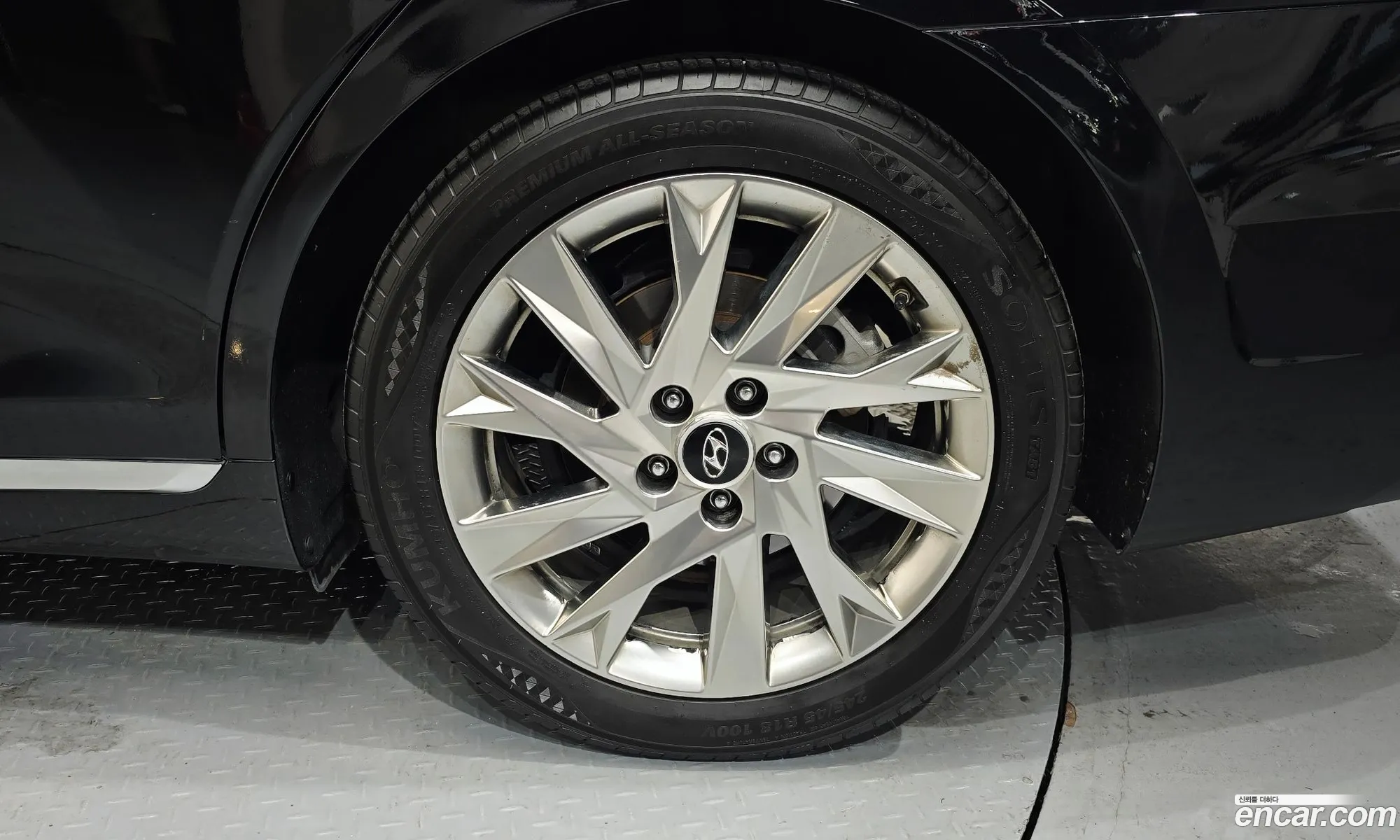 Hyundai Grandeur IG Hybrid 2020 — 13