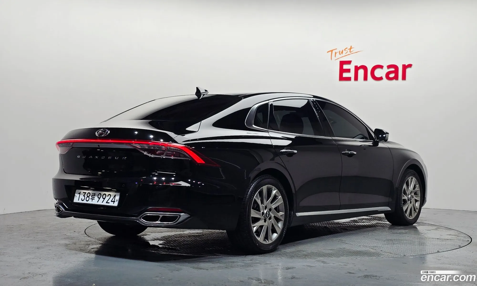 Hyundai Grandeur IG Hybrid 2020 — 3