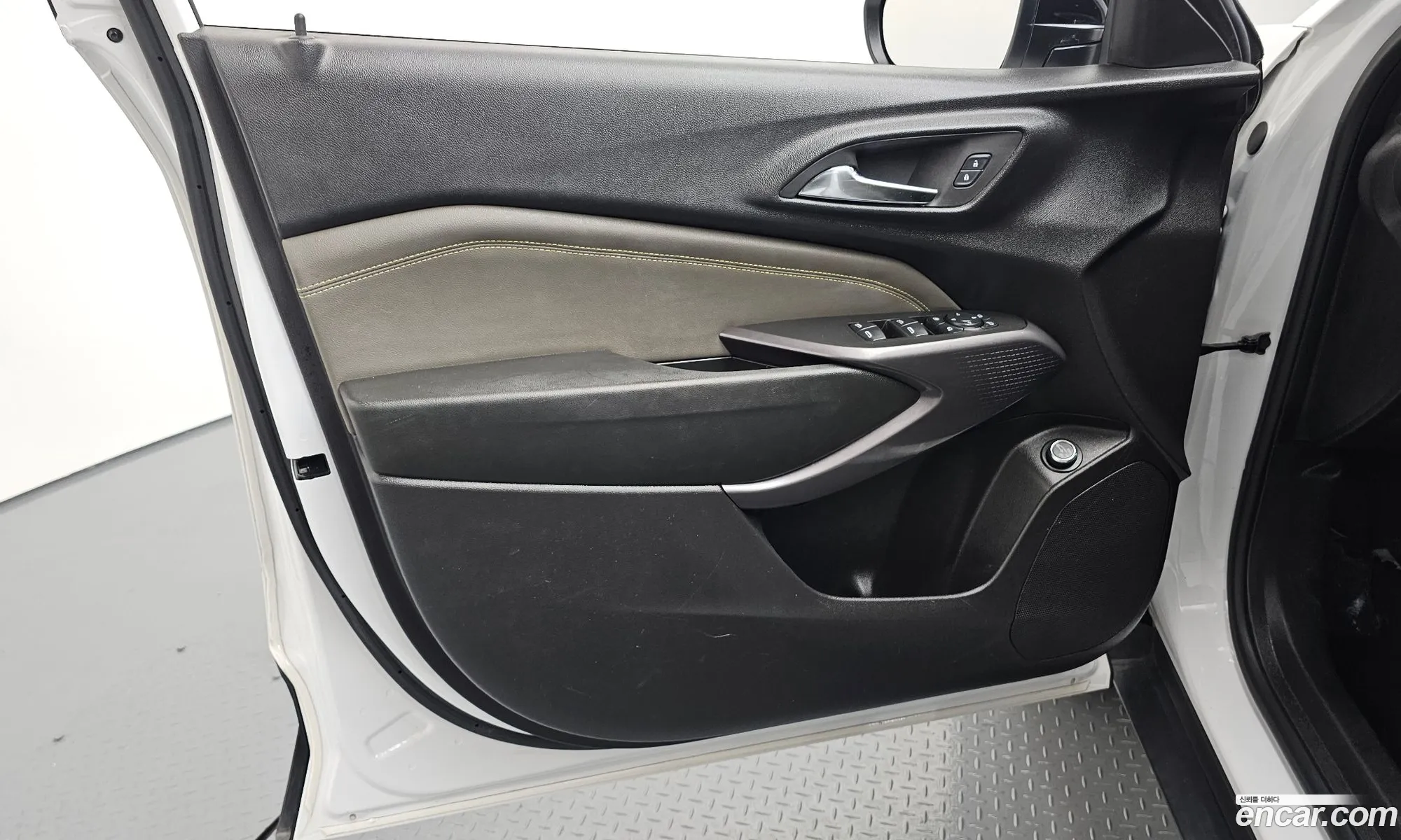 Chevrolet (GM Daewoo) Trax Crossover 2023 — 13