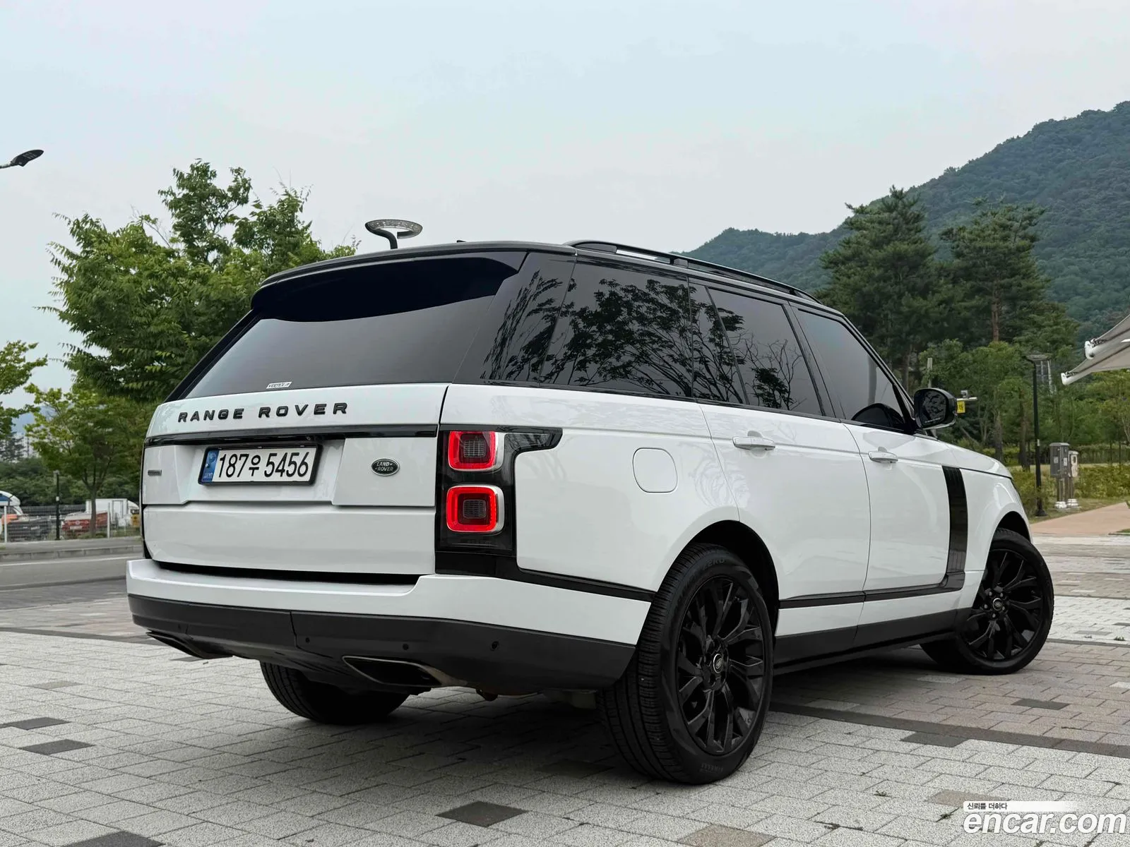 Land Rover Range Rover 2018 — 8