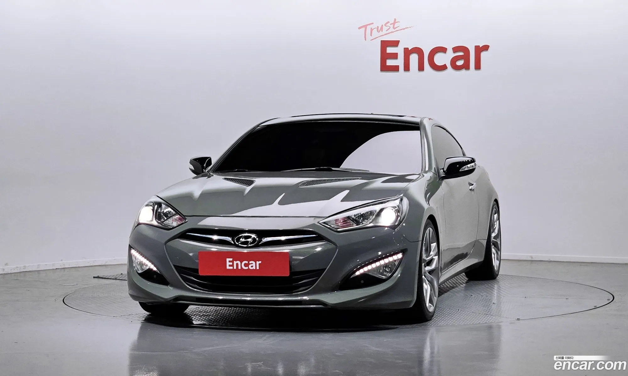 Hyundai Genesis Coupe 2012 — 2