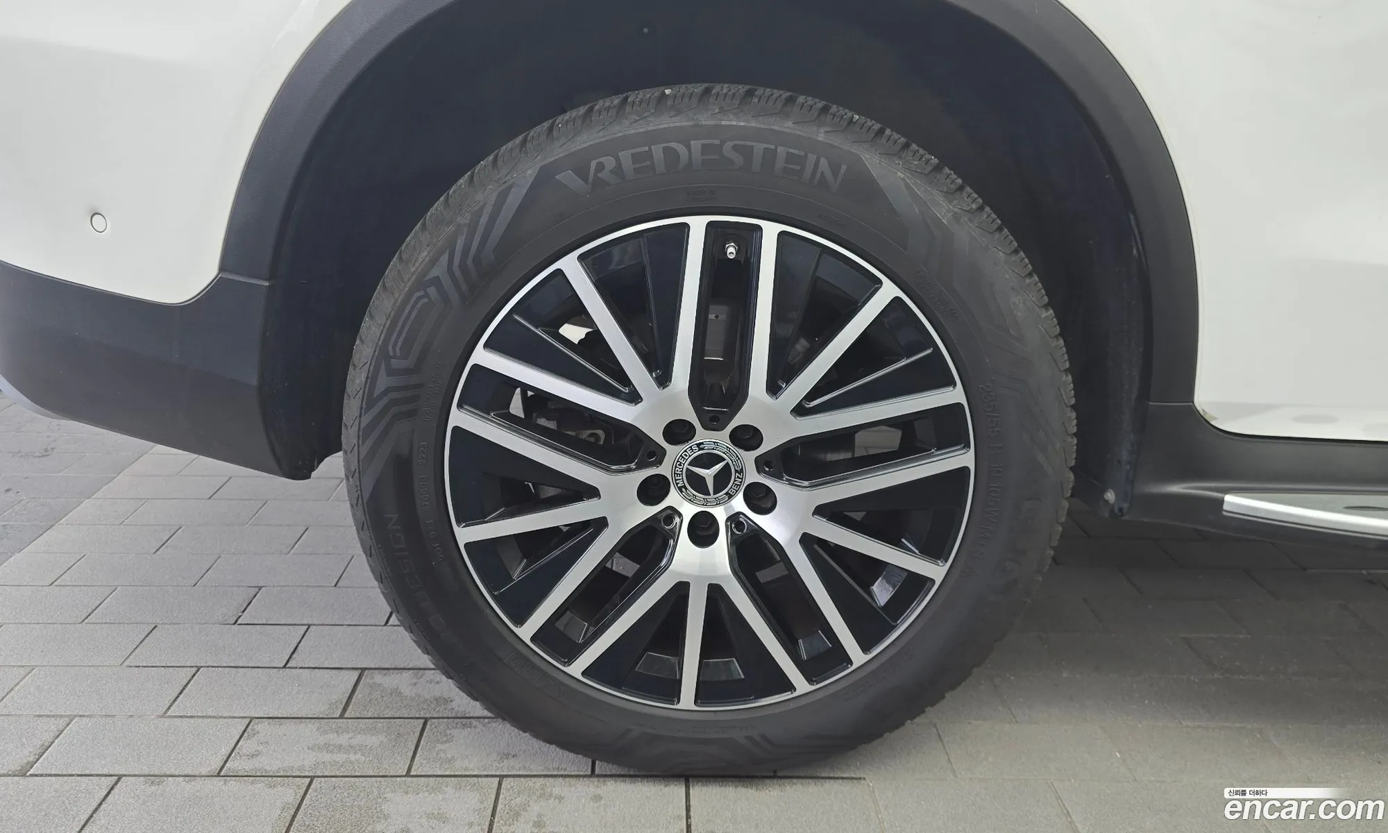 Mercedes-Benz GLC-Class X253 2021 — 17