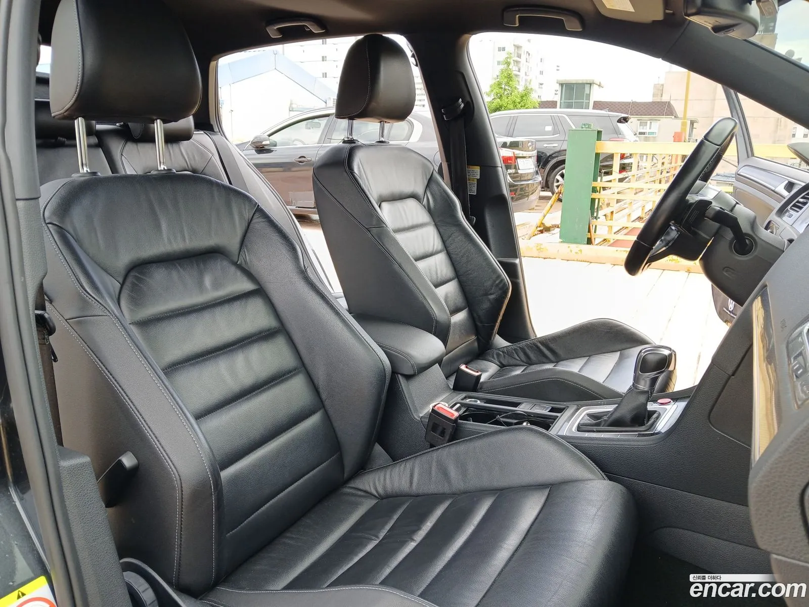 Volkswagen Golf 7th Gen 2014 — 16