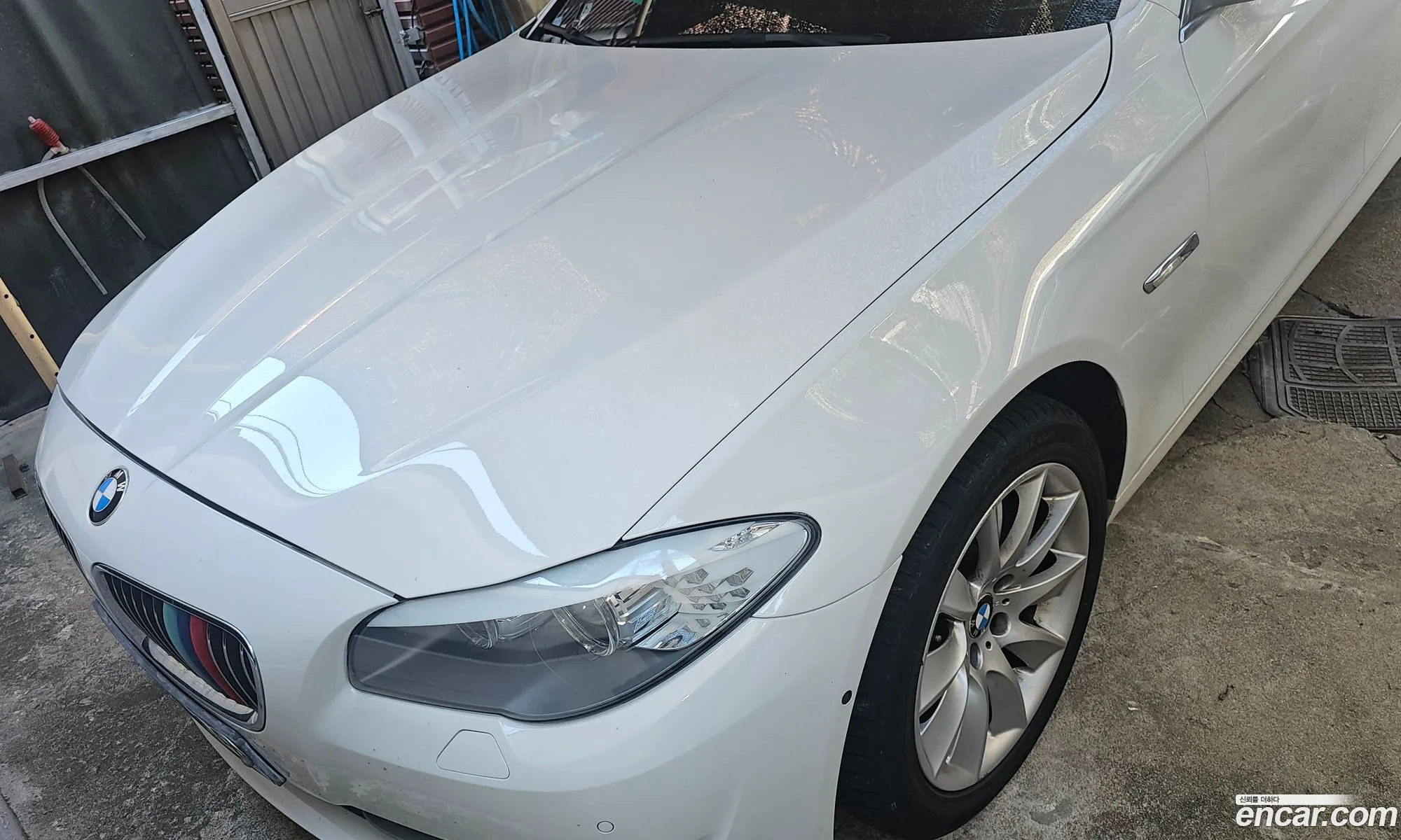 BMW 5 Series 2012 — 16