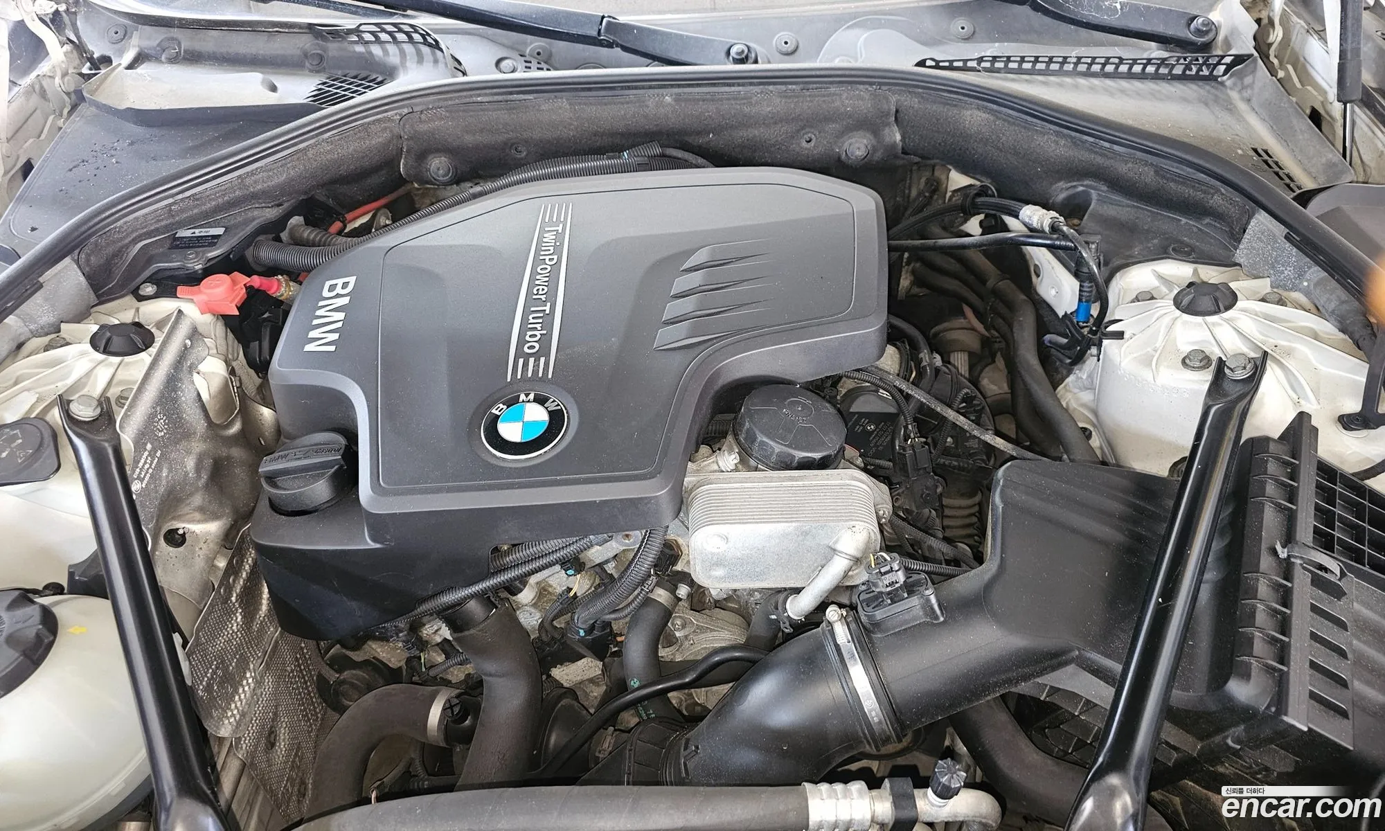 BMW 5 Series 2012 — 14