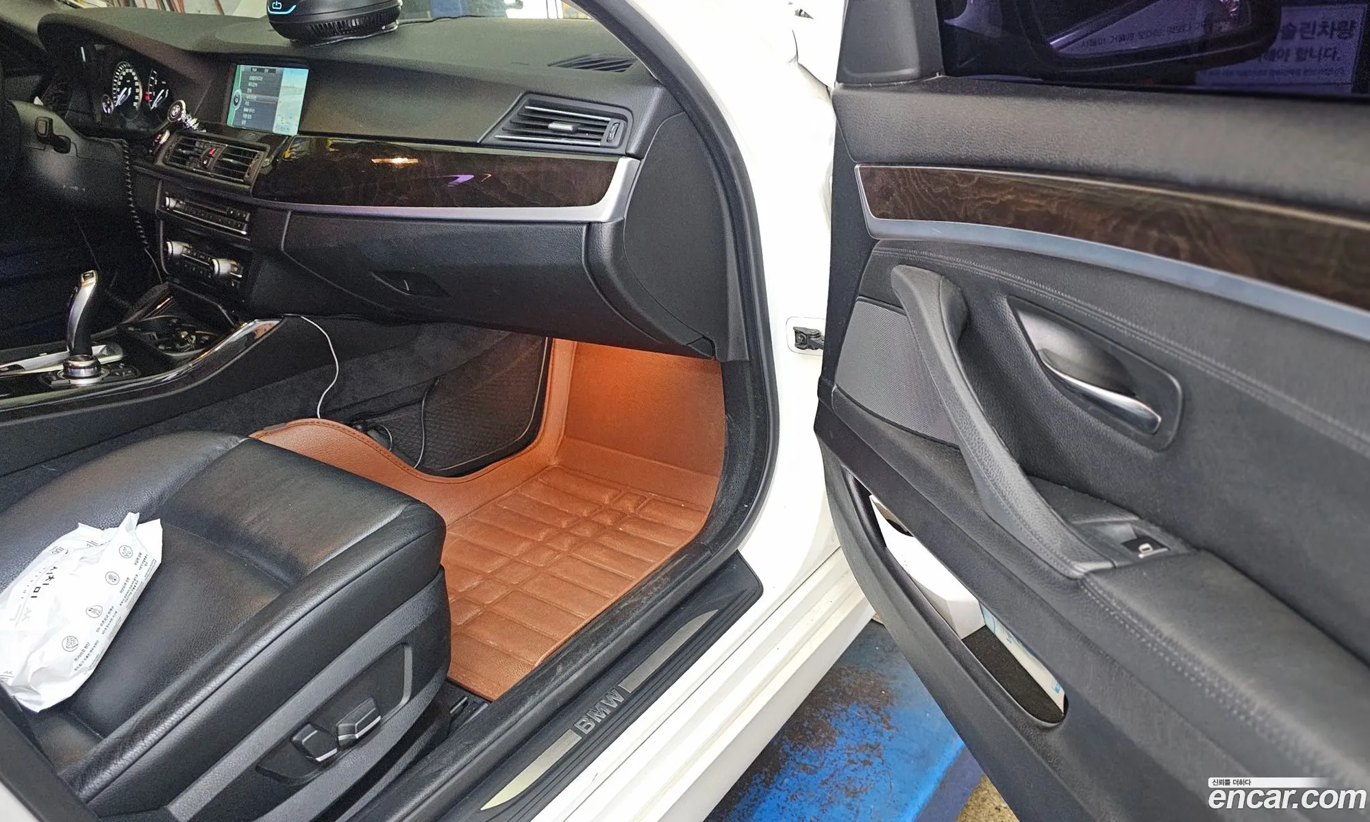 BMW 5 Series 2012 — 11