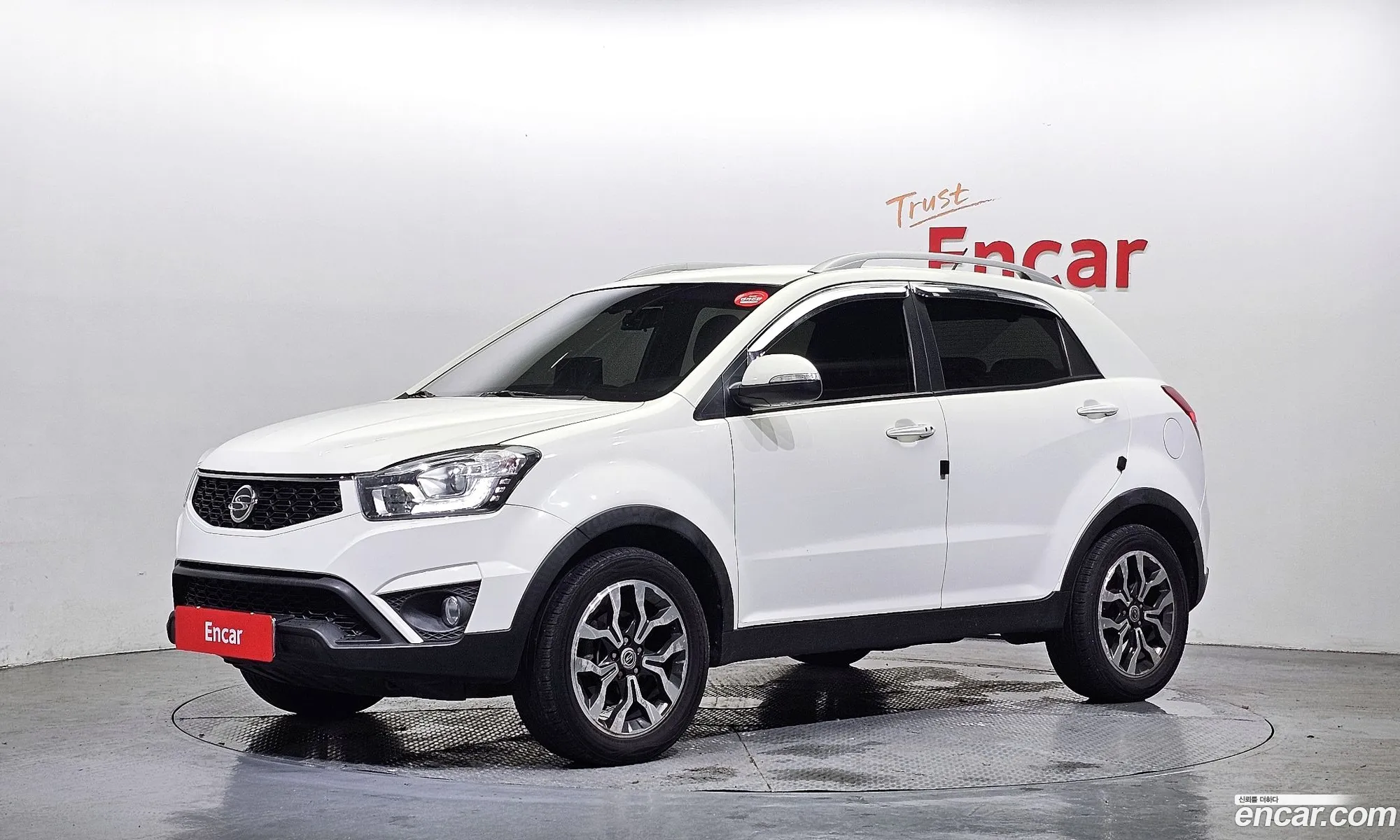 KG Mobility (SsangYong) Korando C 2015 — 12