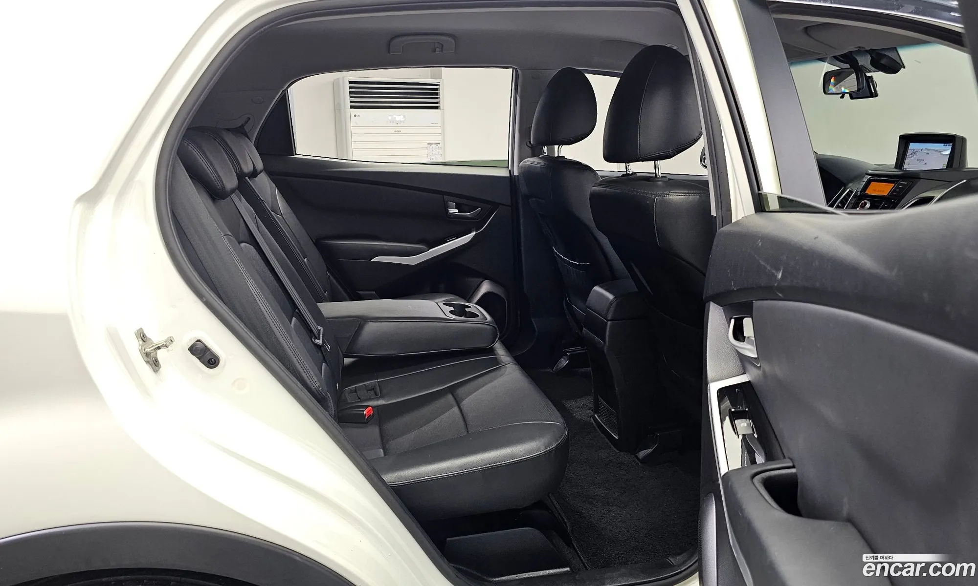 KG Mobility (SsangYong) Korando C 2015 — 28