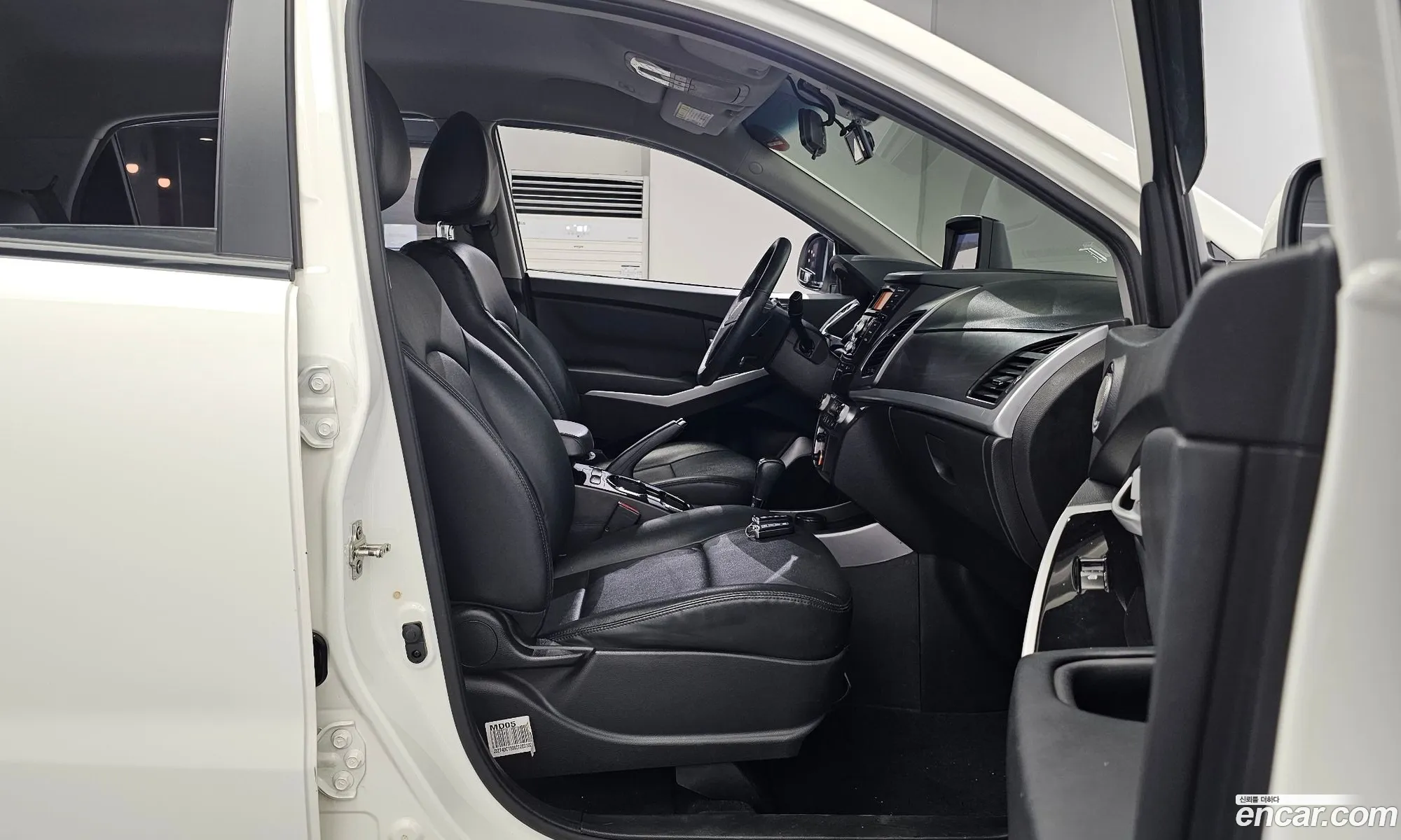KG Mobility (SsangYong) Korando C 2015 — 10