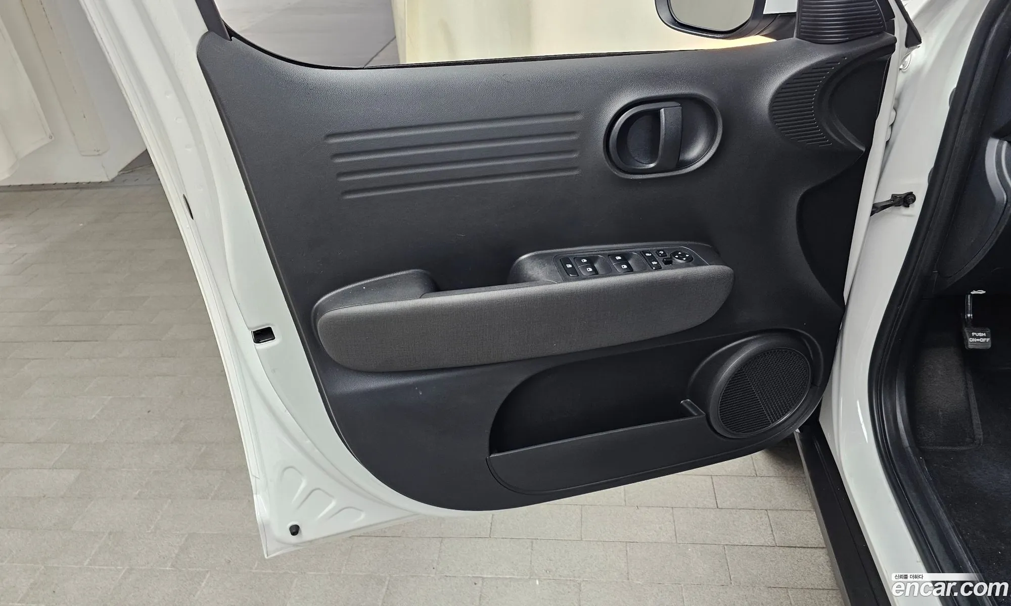 Hyundai Casper 2022 — 22