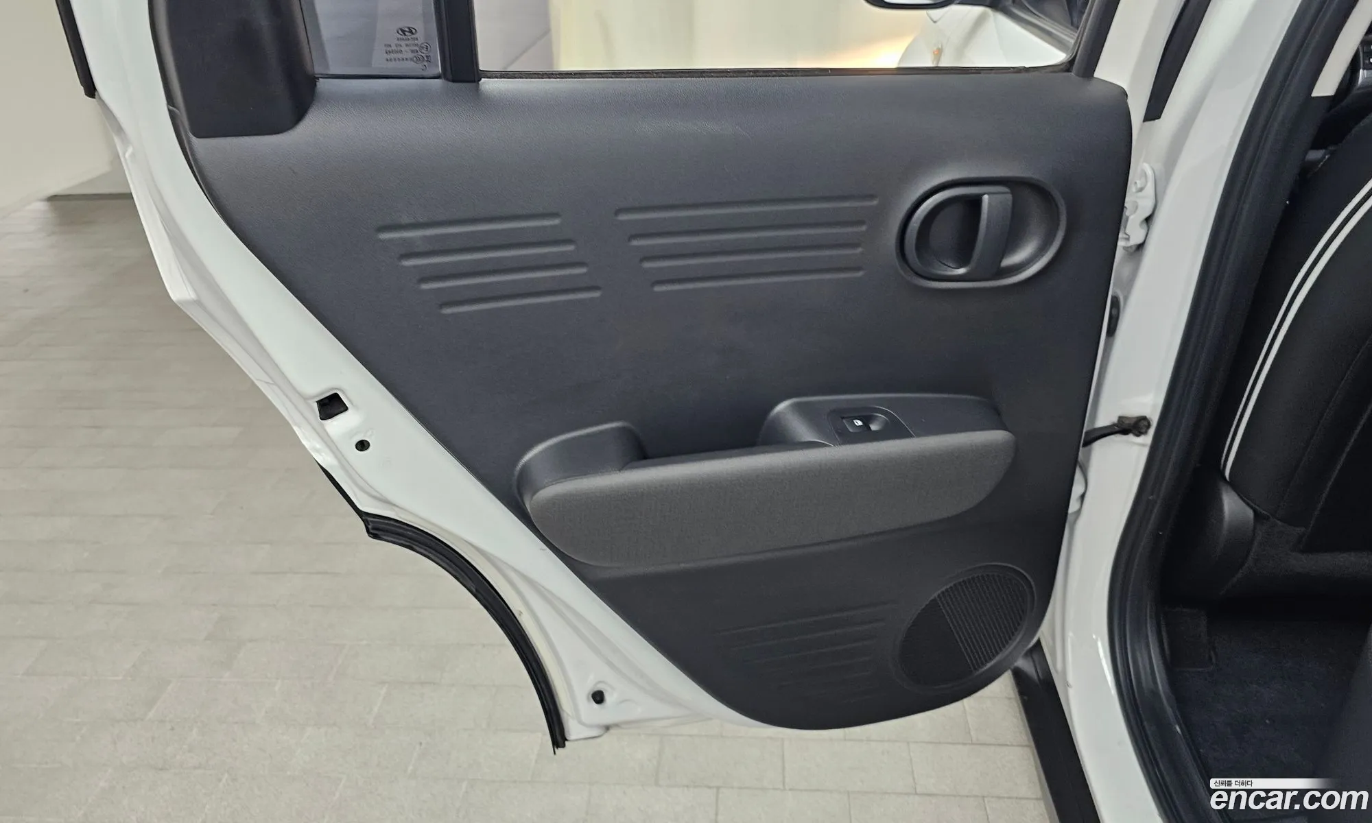 Hyundai Casper 2022 — 16