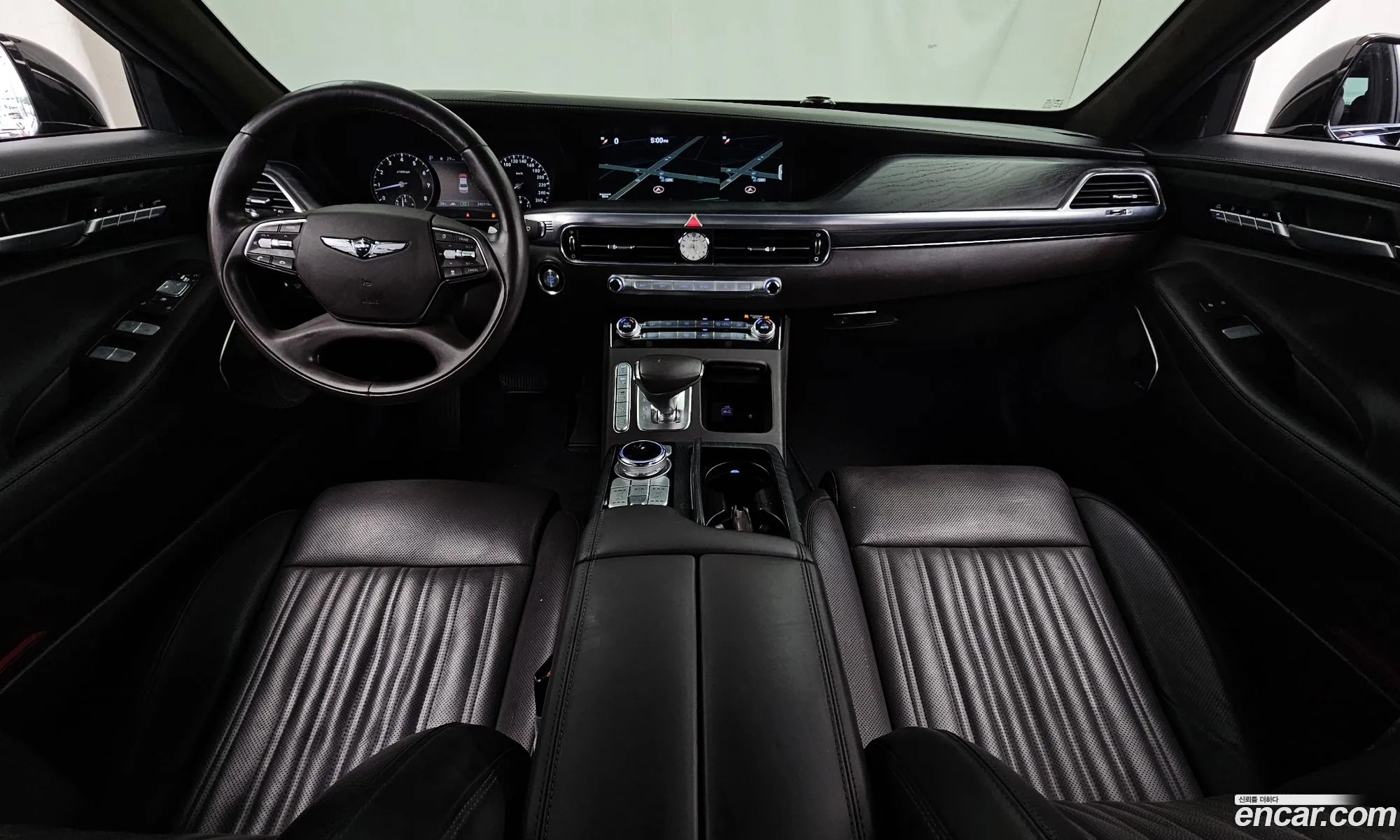 Genesis G90 2019 — 13