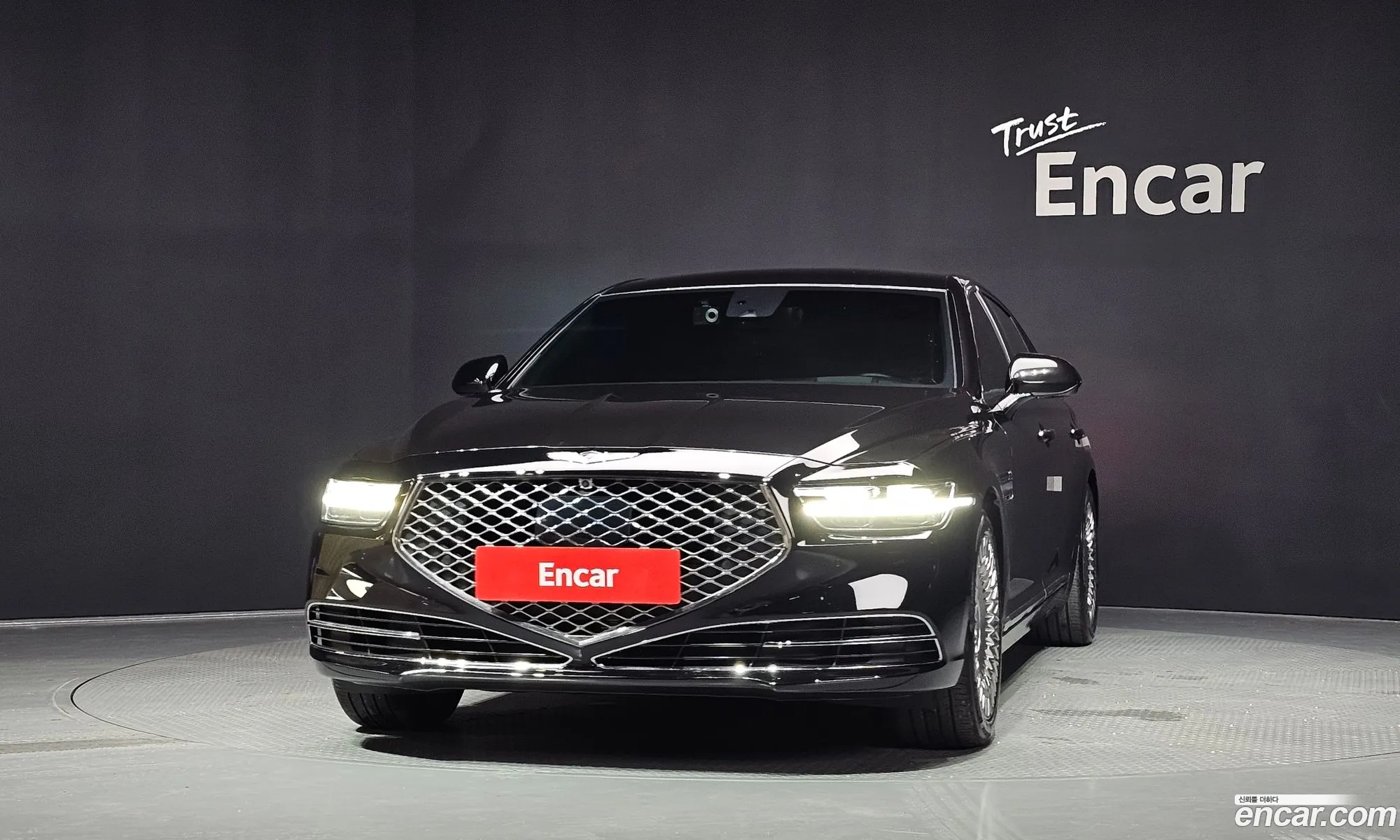 Genesis G90 2019 — 12