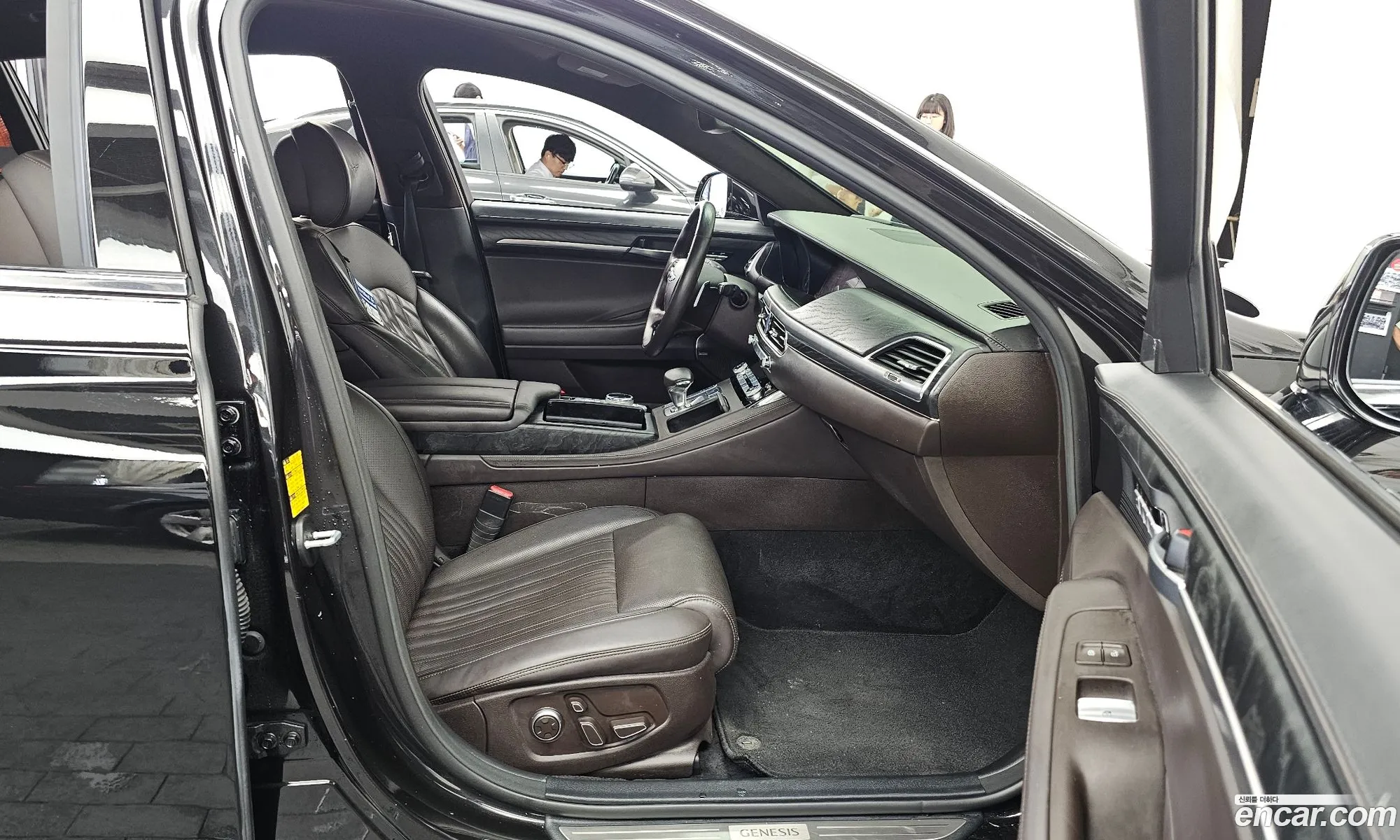 Genesis G90 2019 — 20