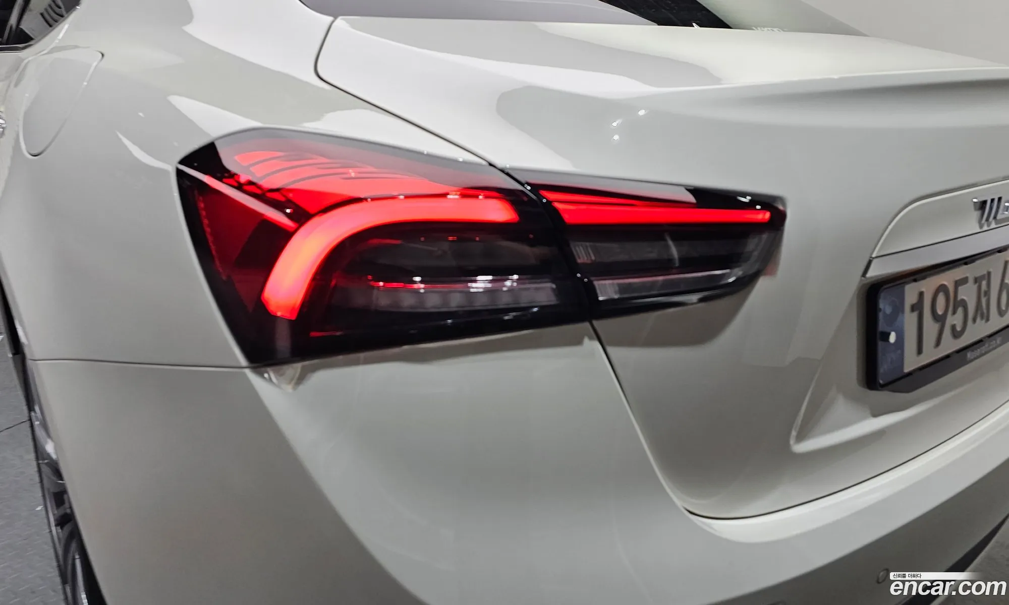 Maserati Ghibli 2022 — 21
