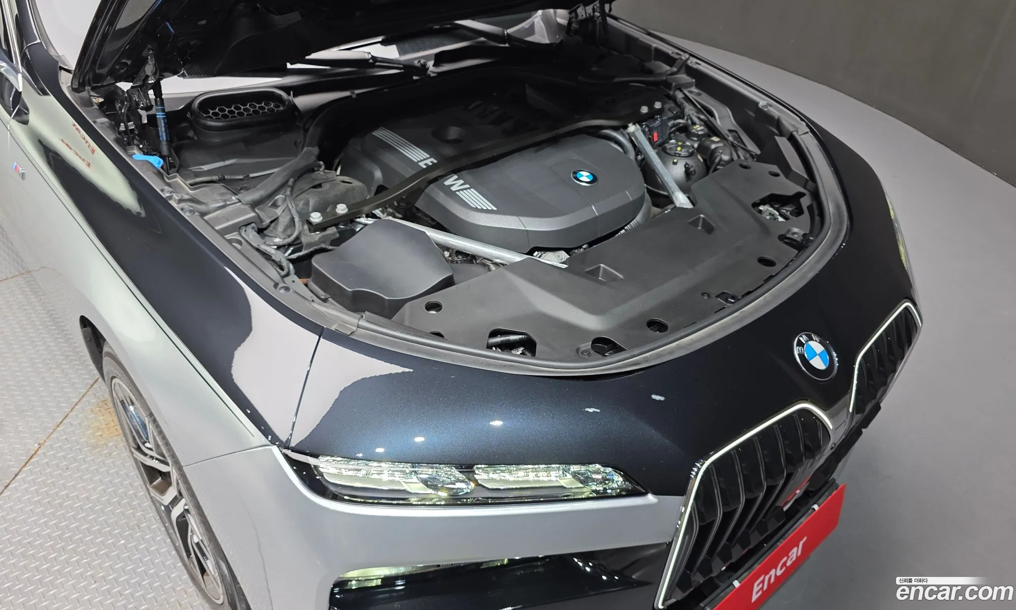 BMW 7 Series 2023 — 12