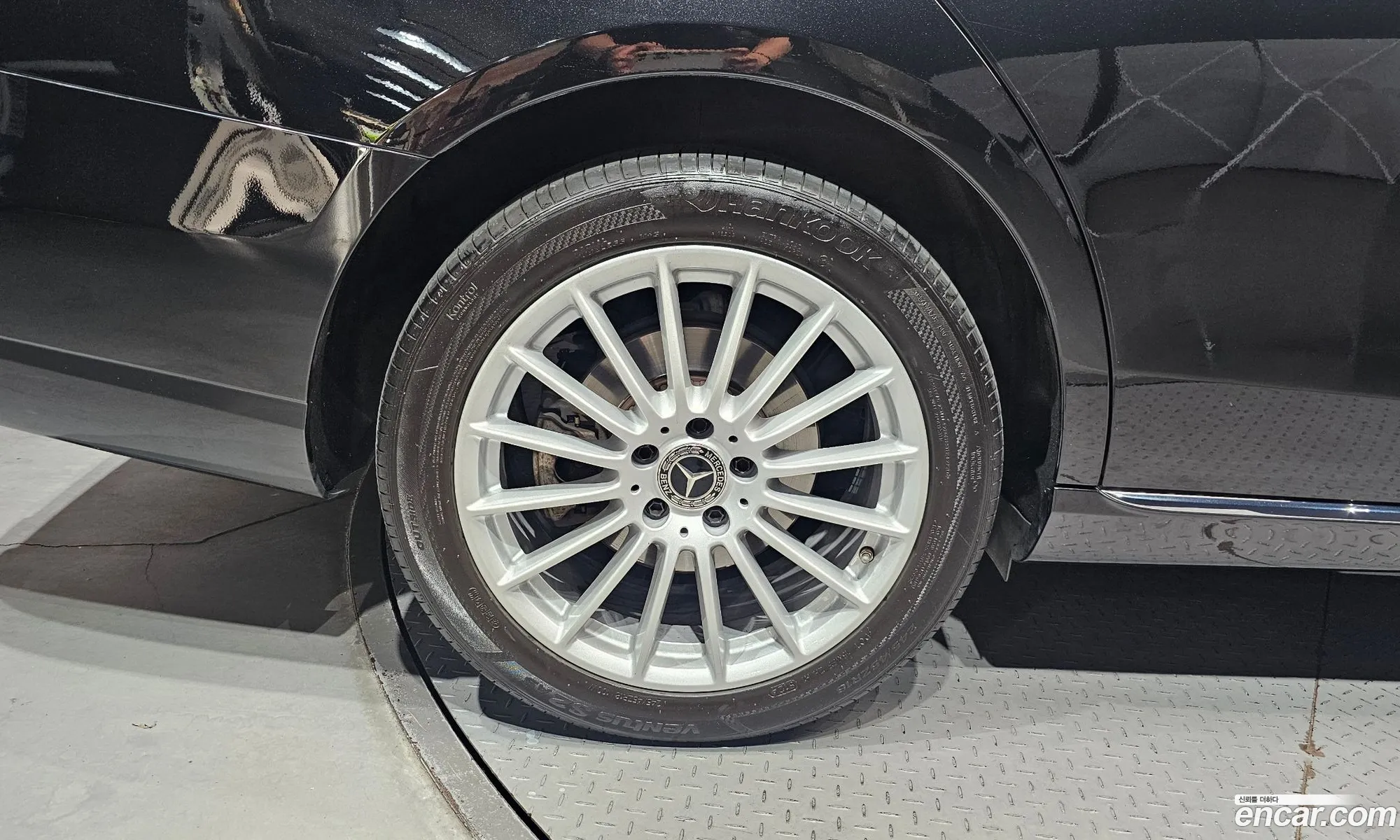 Mercedes-Benz E-Class W213 2021 W1KZF0FB0MA984285 — 9