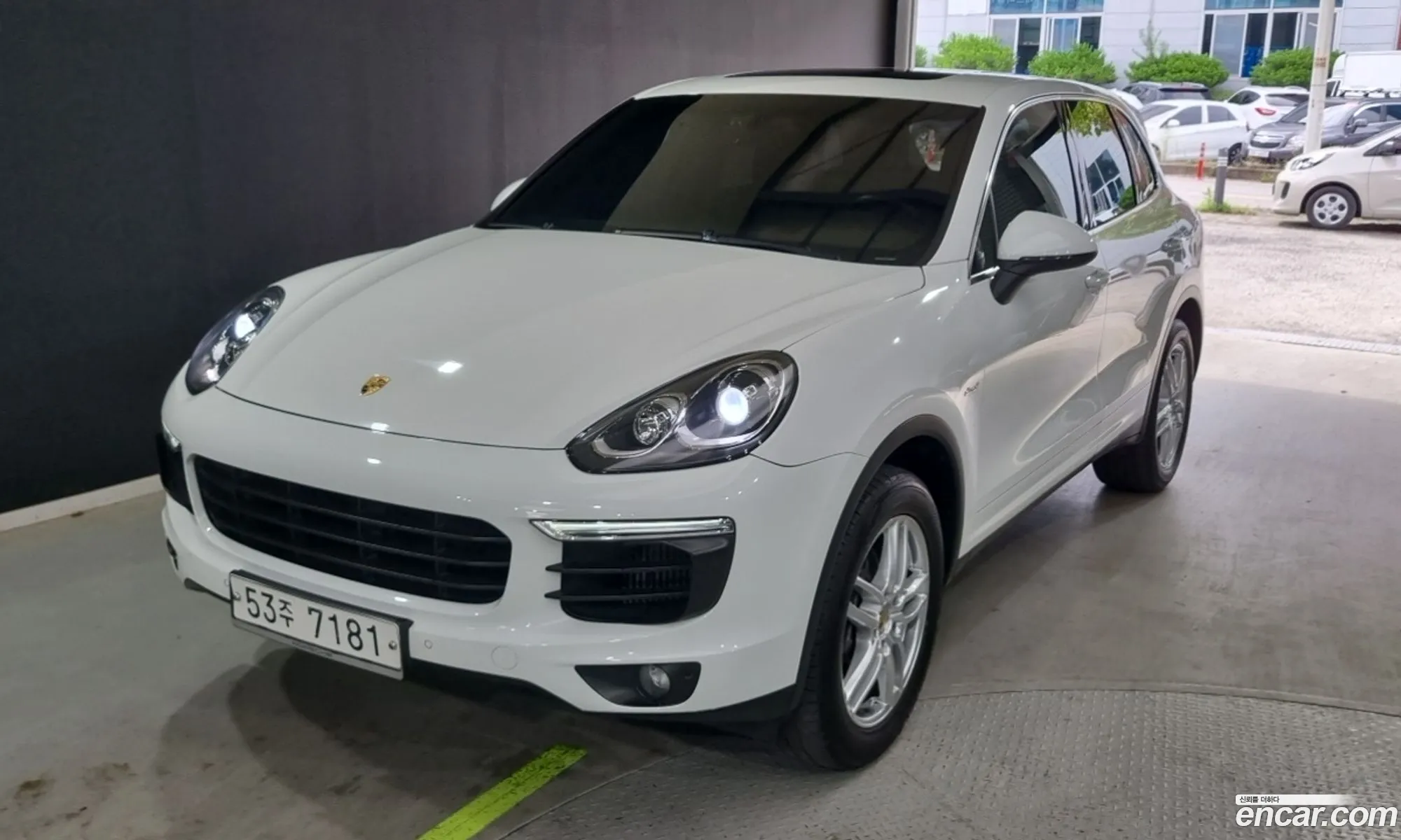 Porsche Cayenne 2015 — 13