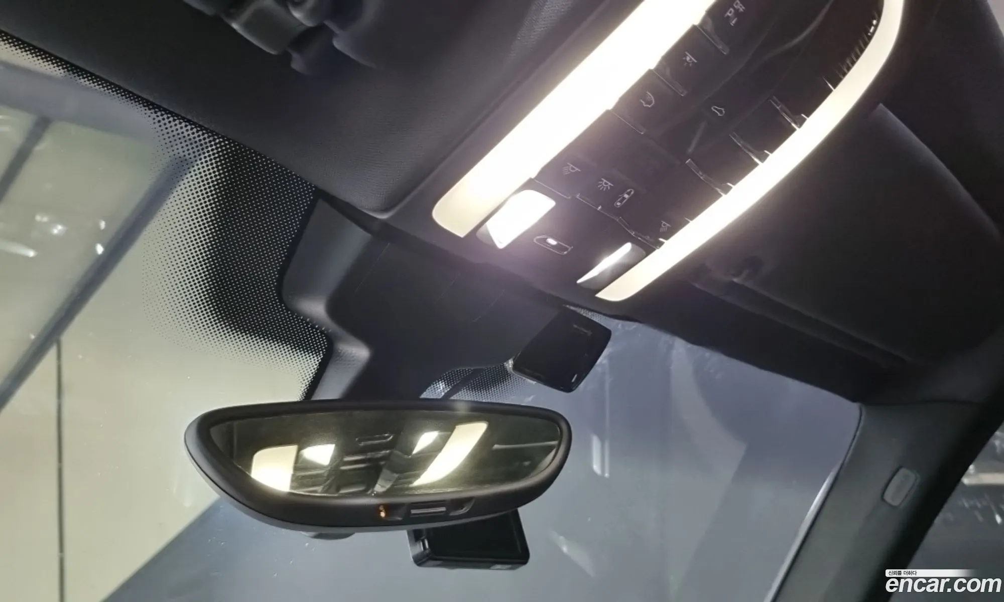 Porsche Cayenne 2015 — 18