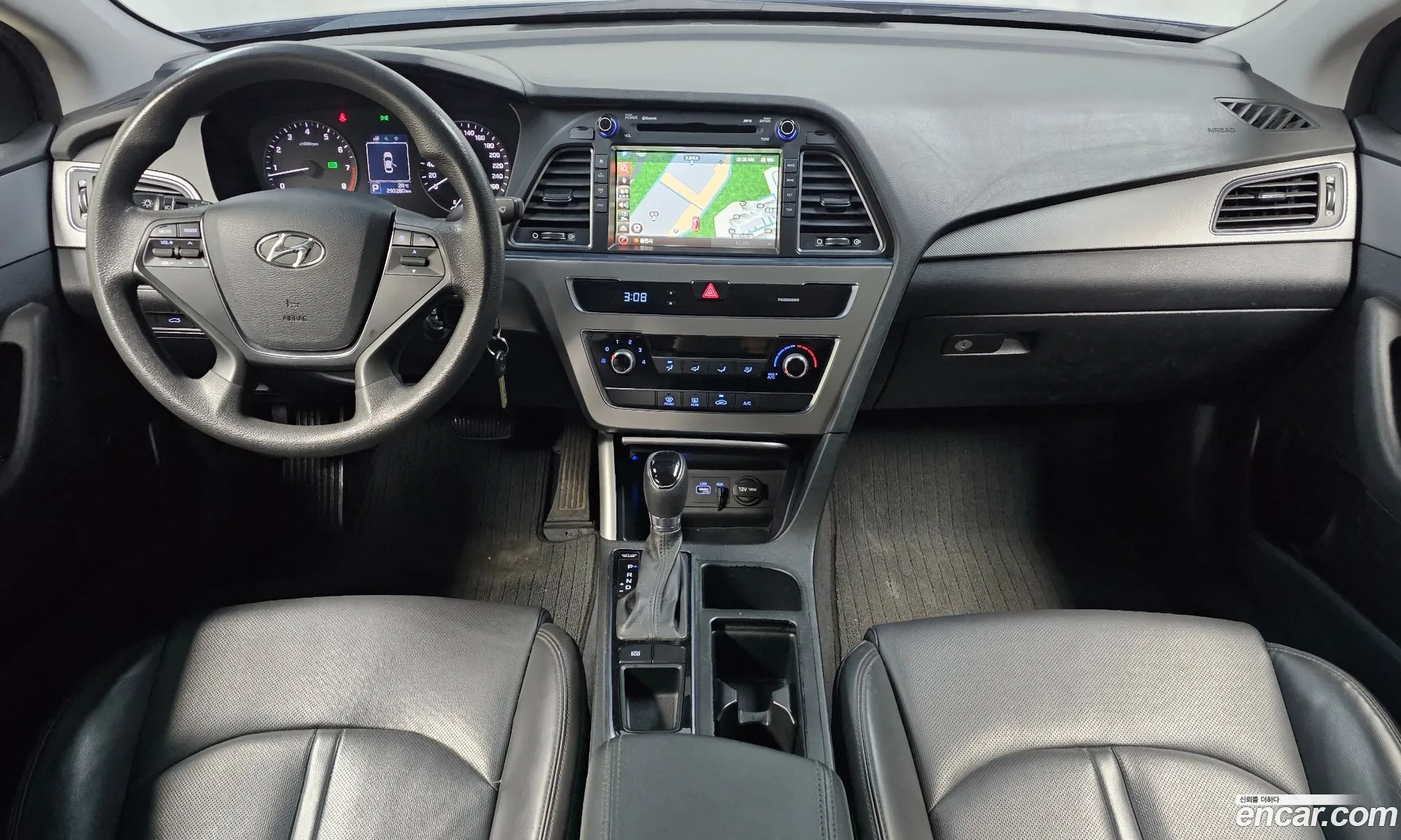 Hyundai LF Sonata 2014 — 19