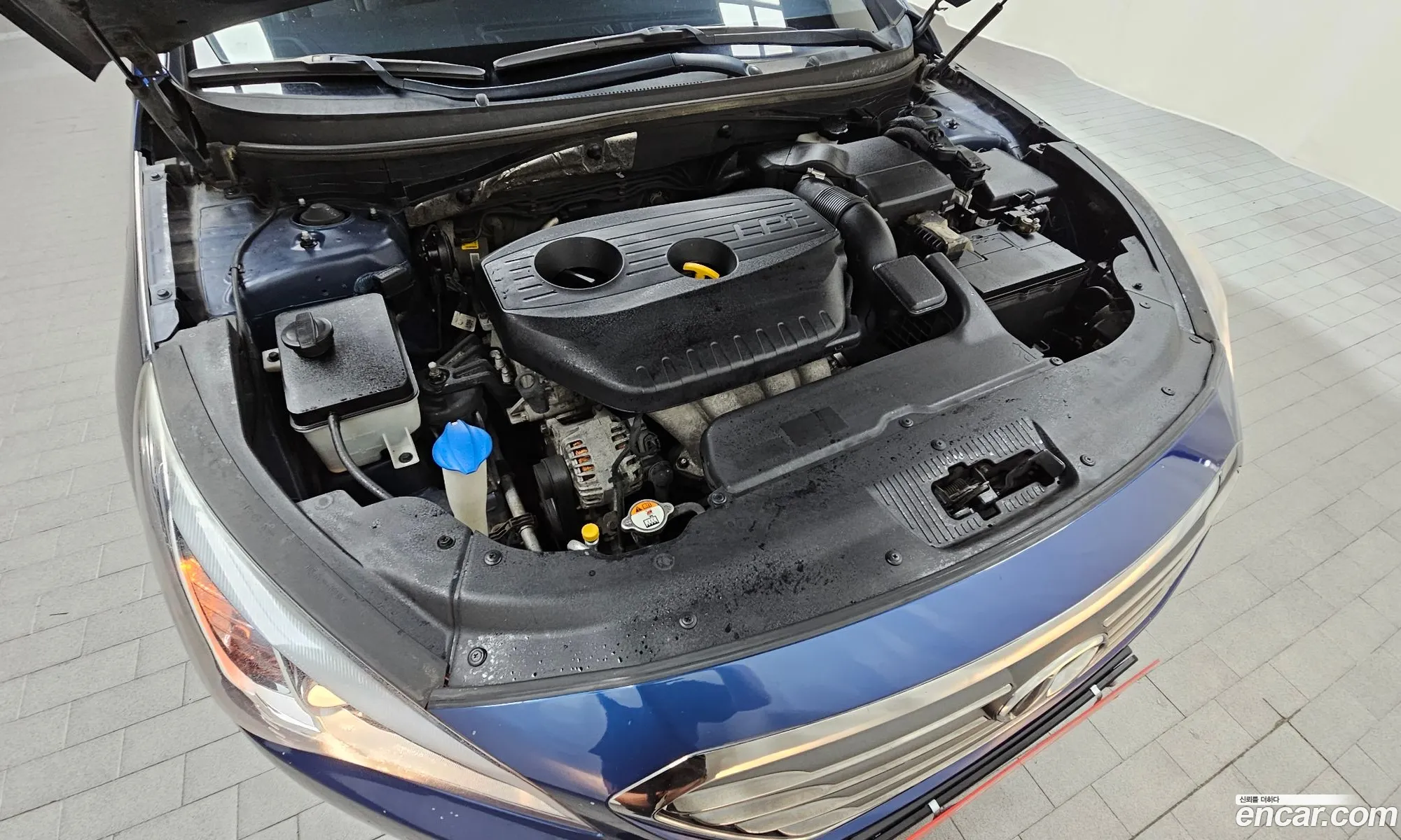 Hyundai LF Sonata 2014 — 17