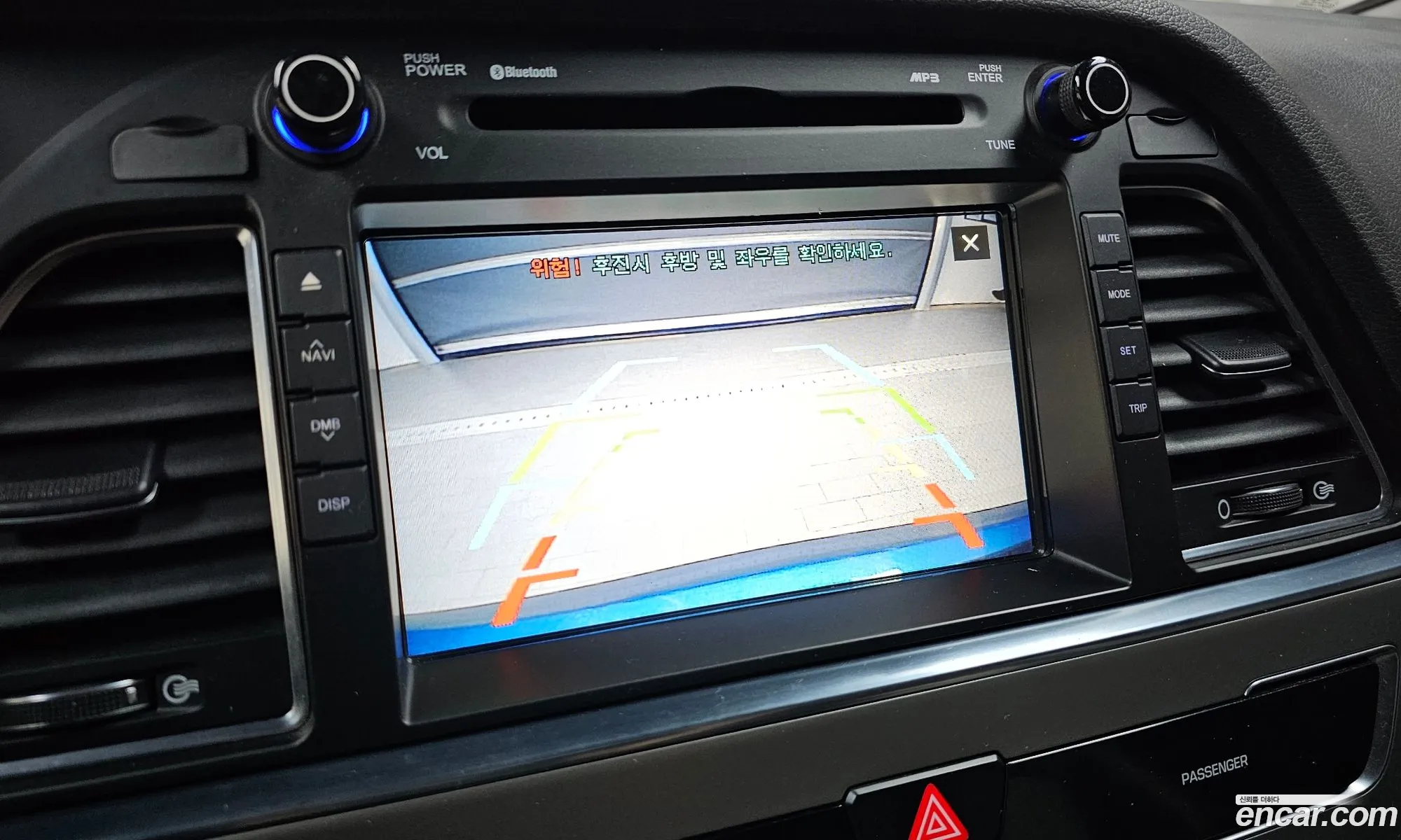 Hyundai LF Sonata 2014 — 16