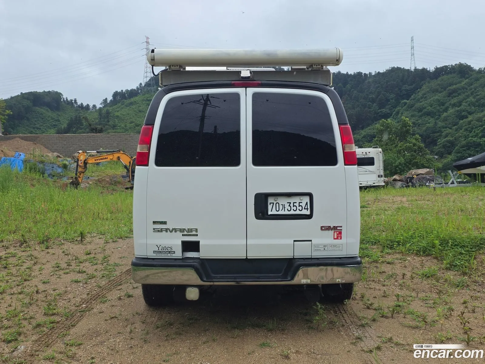 GMC Savana
