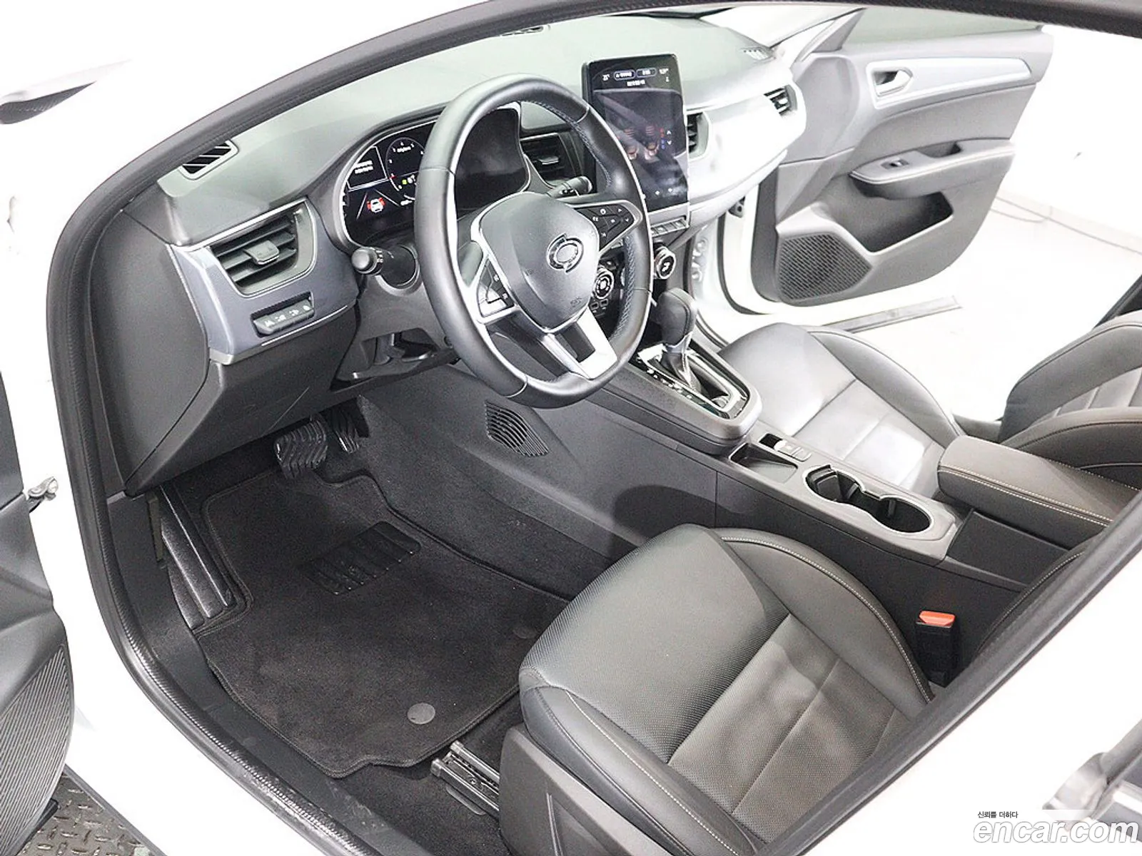 Renault Korea (Samsung) XM3 2022 — 4