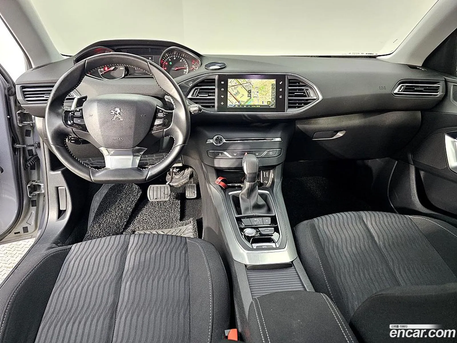 Peugeot 308 SW 2015 — 9