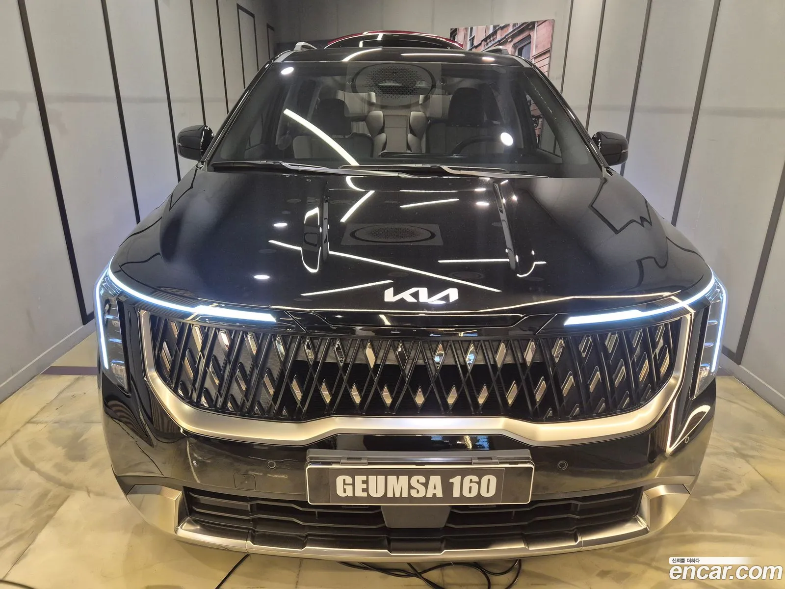 Kia Carnival 2025 — 14