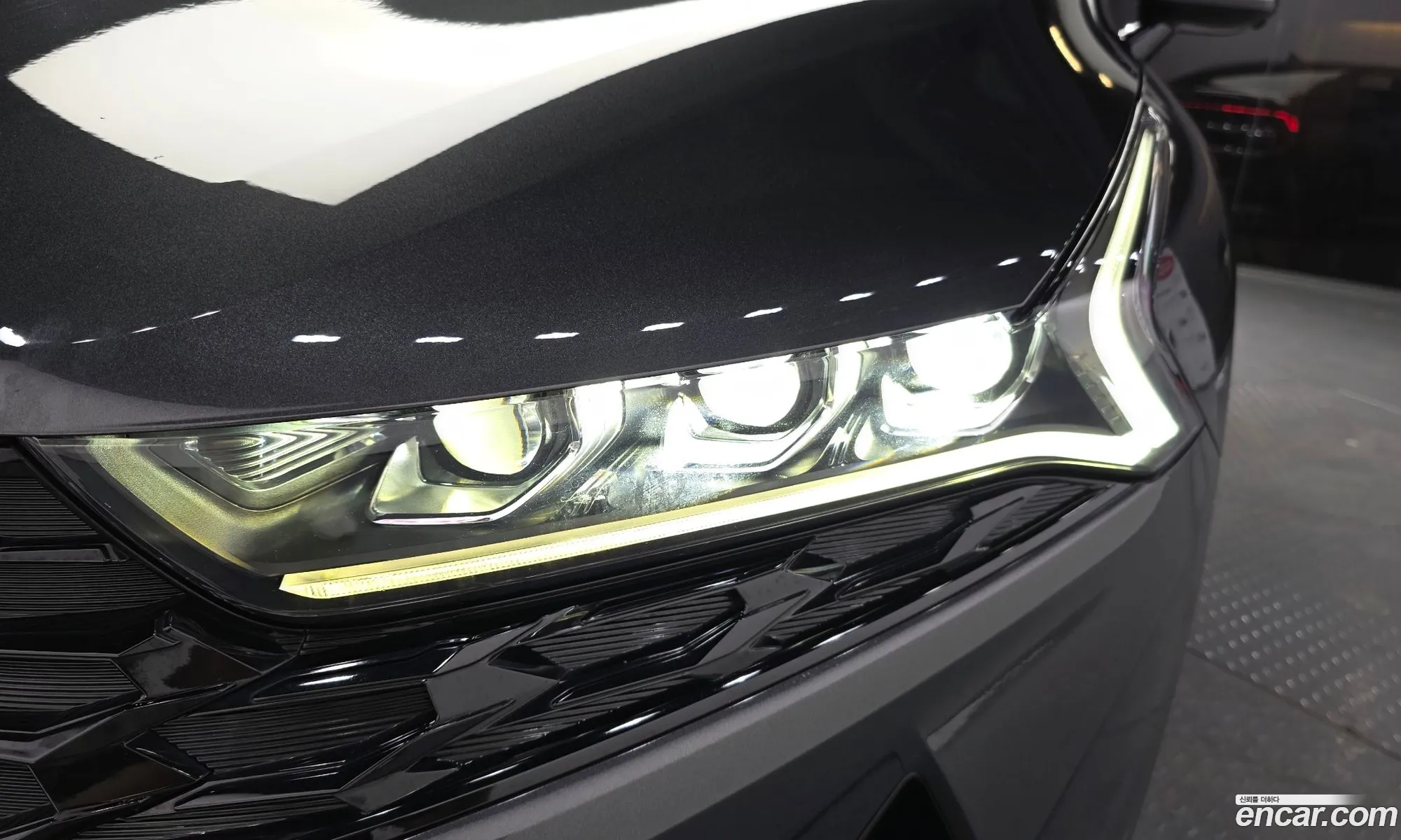 Kia K5 Hybrid 2023 — 6