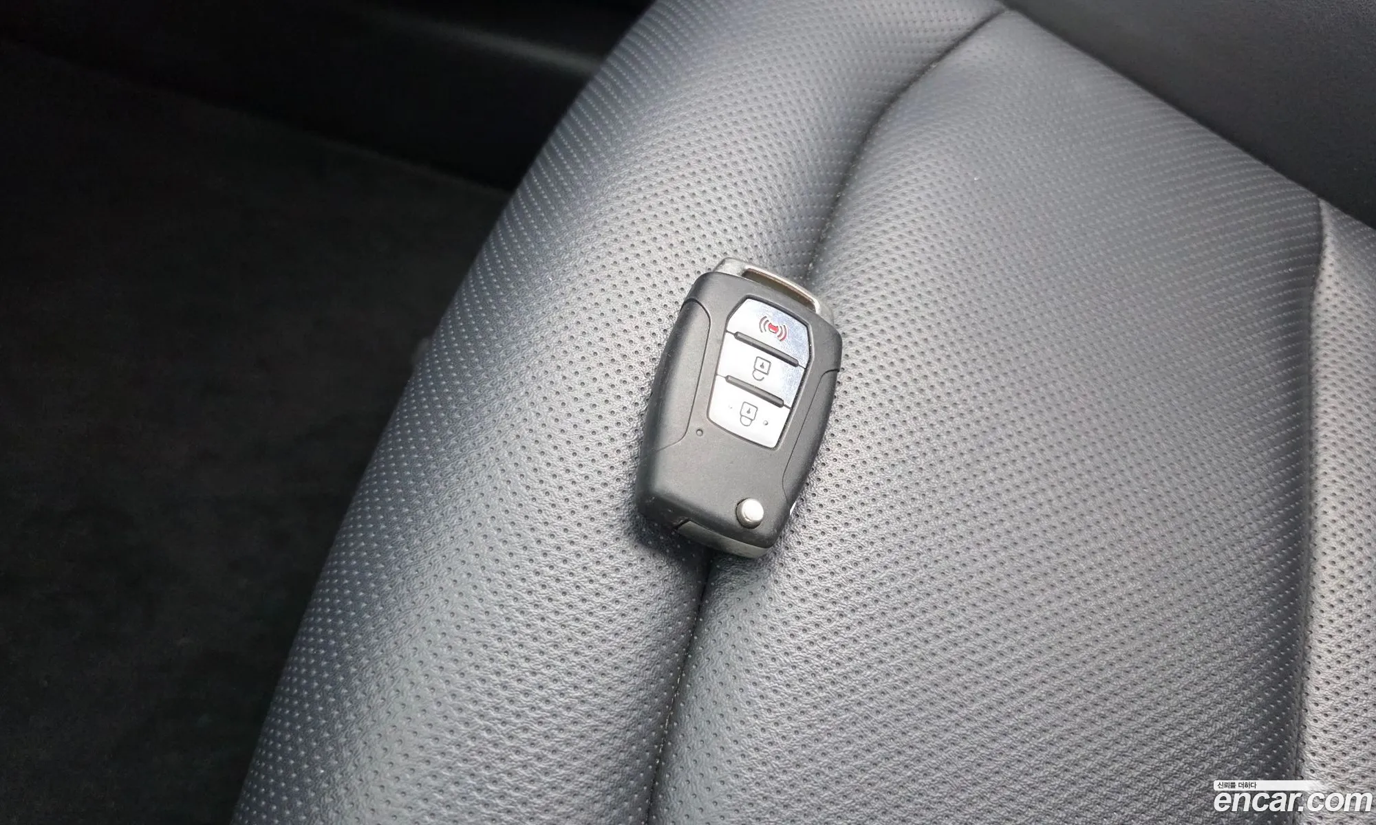 KG Mobility (SsangYong) Torres 2022 — 18