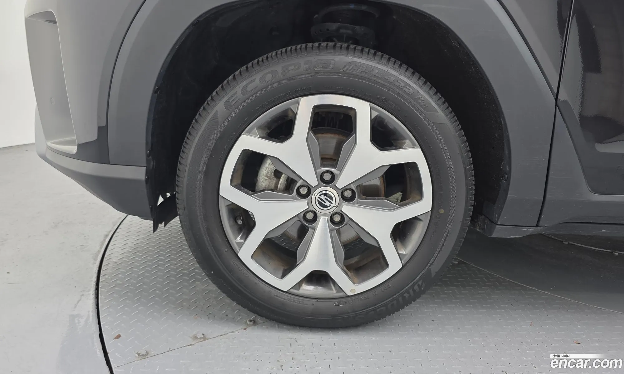 KG Mobility (SsangYong) Torres 2022 — 14