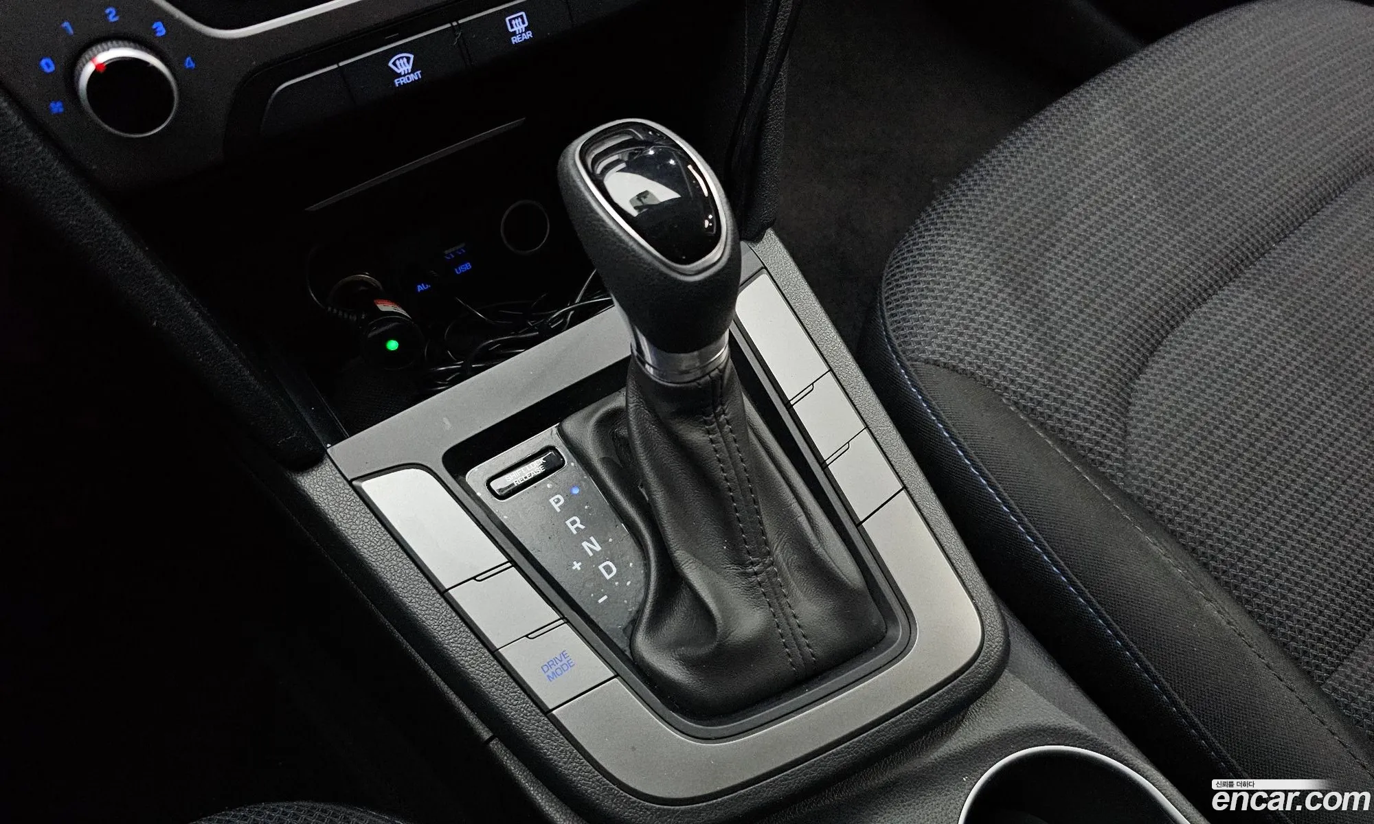 Hyundai Elantra AD 2016 — 11