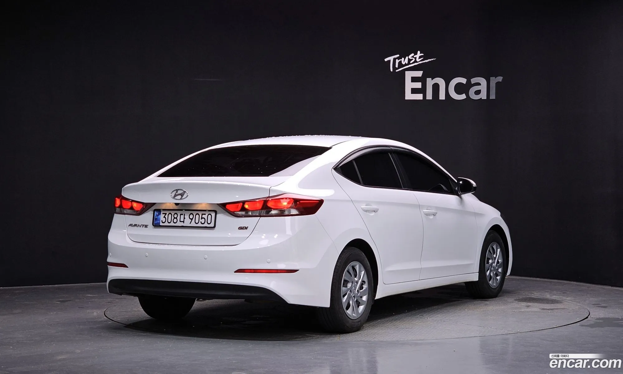 Hyundai Elantra AD 2016 — 2