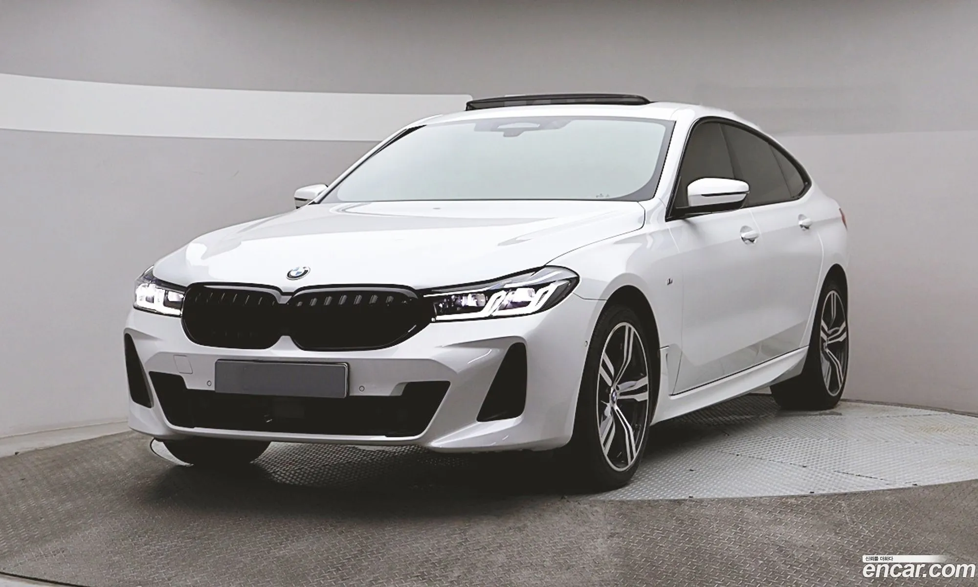 BMW 6 Series GT 2022 — 15