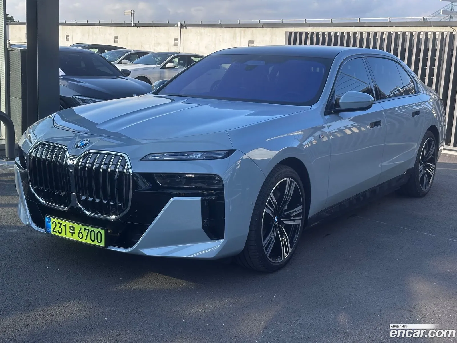 BMW i7 2025 — 20
