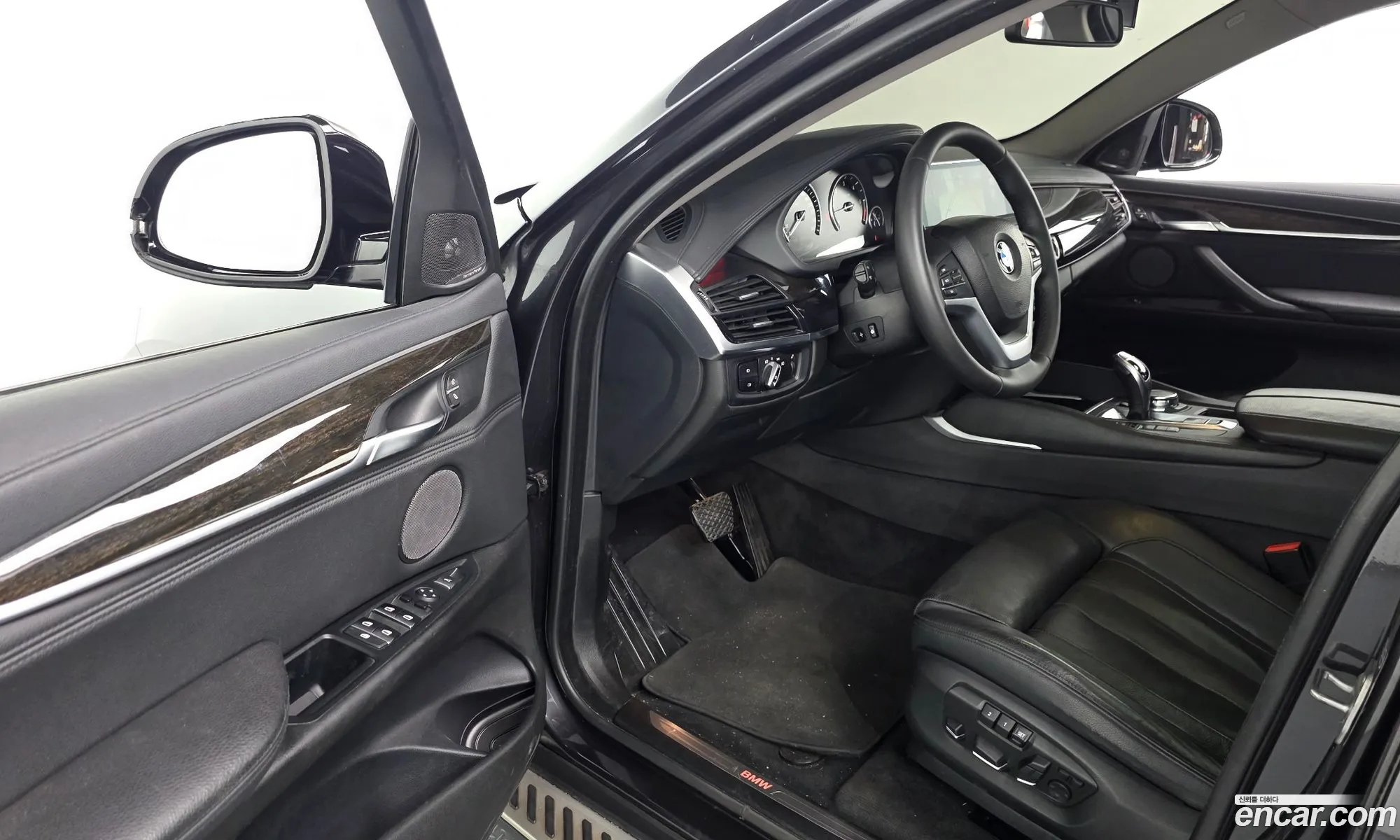 BMW X6 2015 WBAKV4100F0P70916 — 4