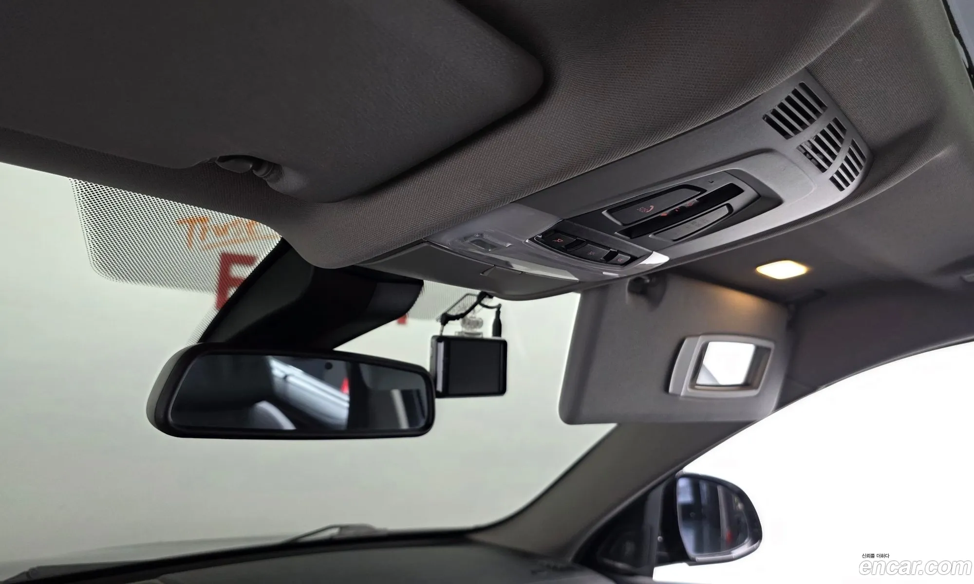 BMW X6 2015 WBAKV4100F0P70916 — 16
