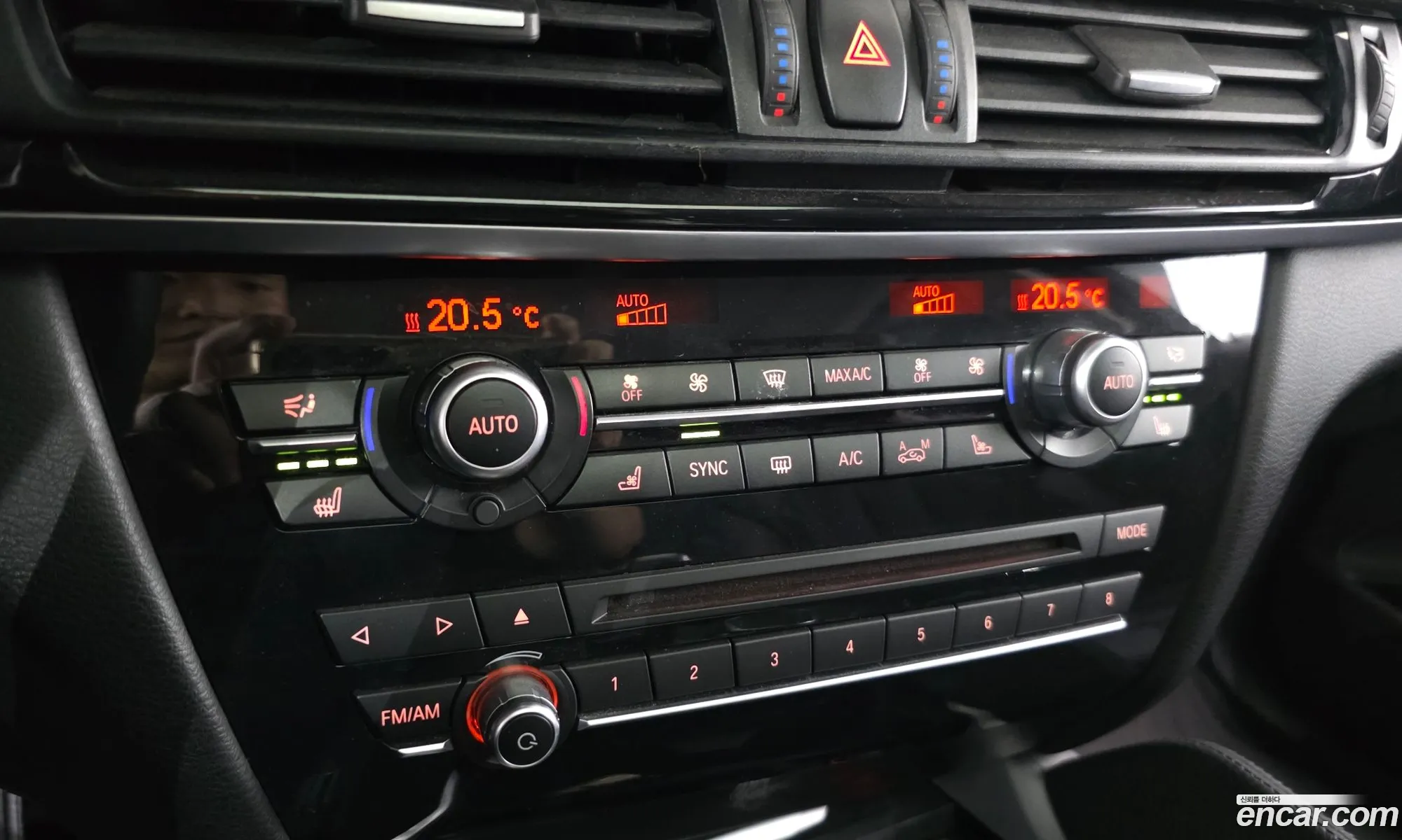 BMW X6 2015 WBAKV4100F0P70916 — 17