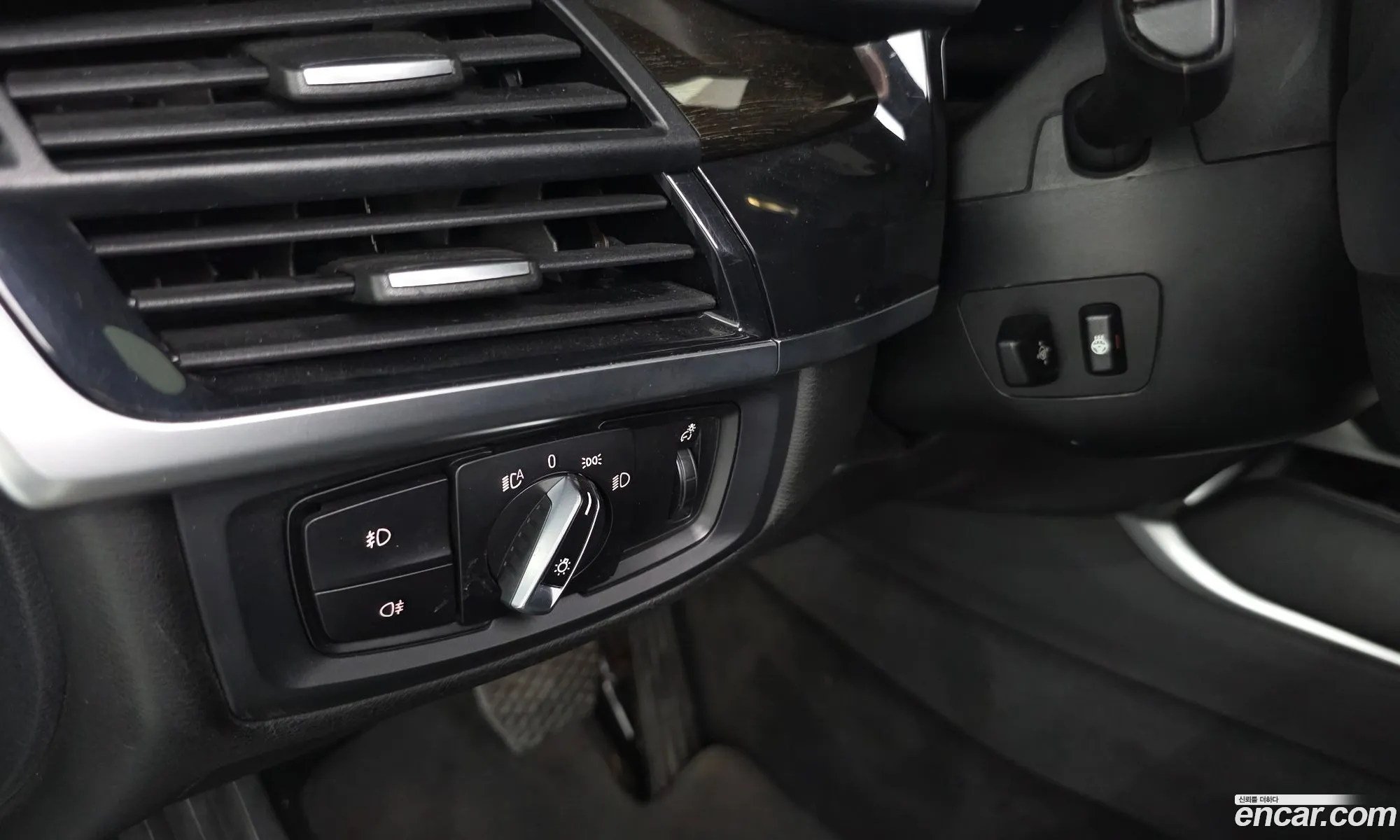 BMW X6 2015 WBAKV4100F0P70916 — 22