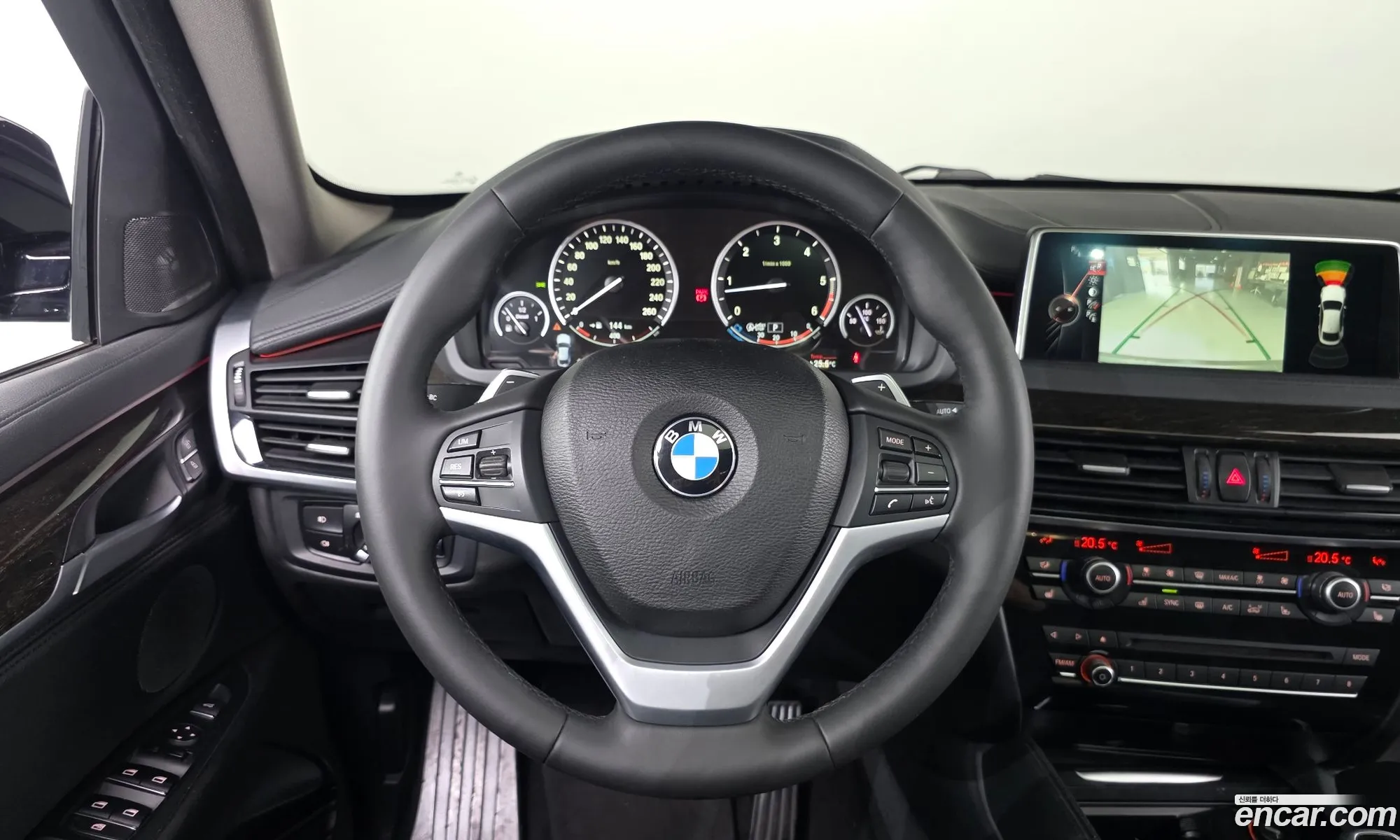 BMW X6 2015 WBAKV4100F0P70916 — 23