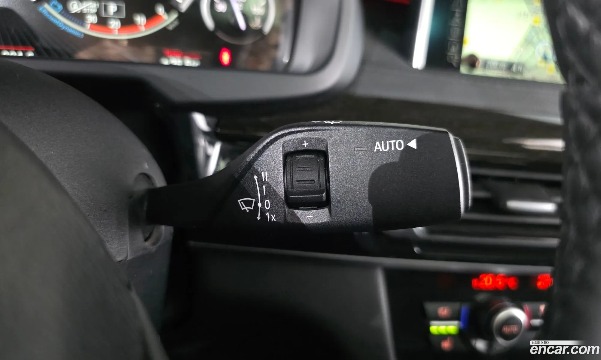 BMW X6 2015 WBAKV4100F0P70916 — 21