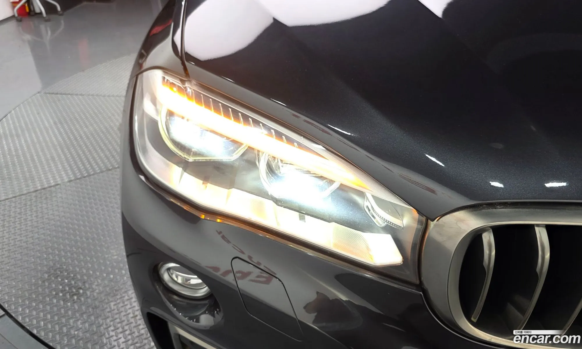 BMW X6 2015 WBAKV4100F0P70916 — 28
