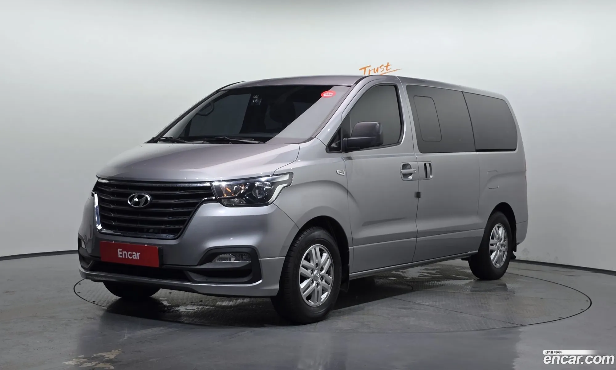 Hyundai Grand Starex 2018 — 8