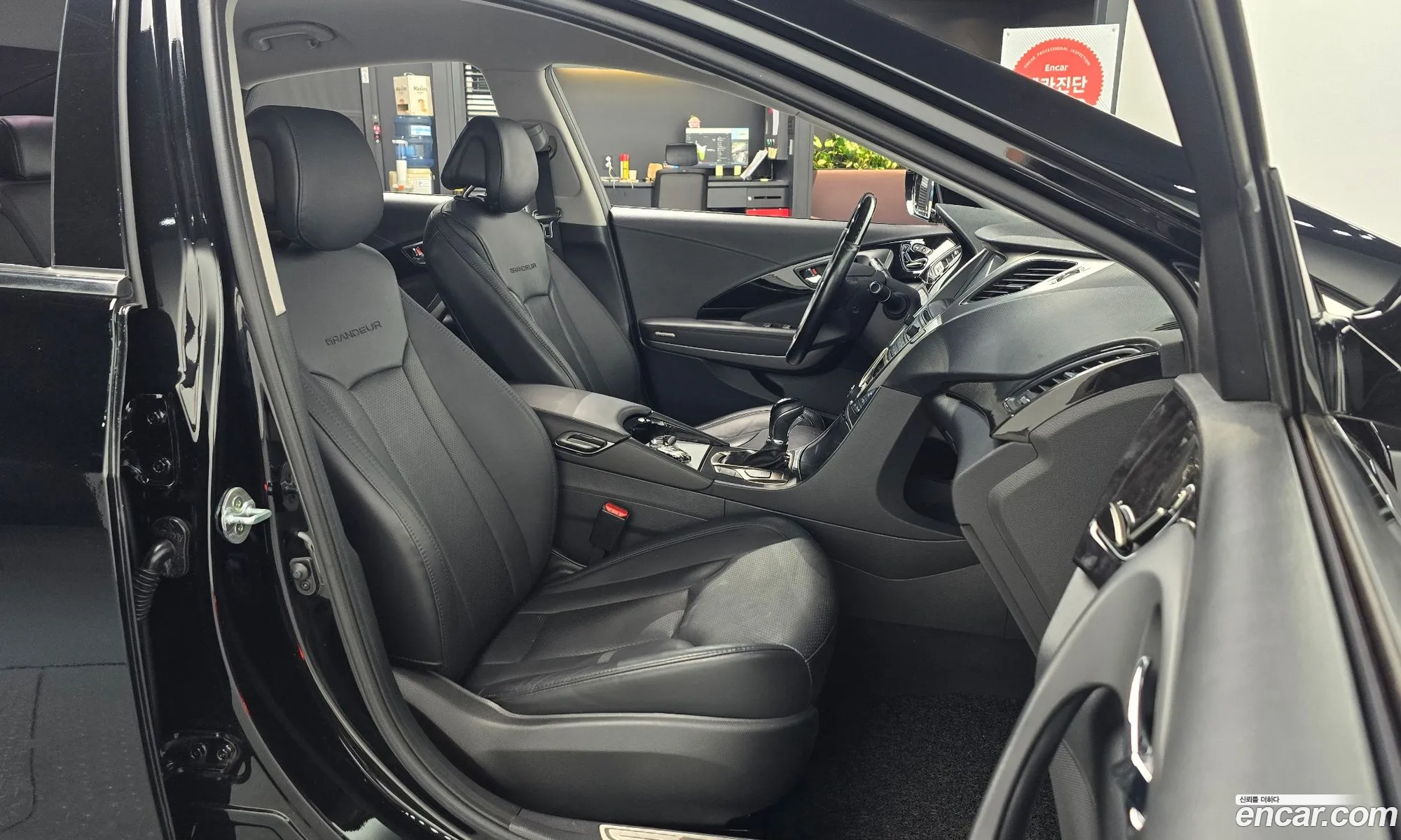 Hyundai Grandeur HG 2014 — 15